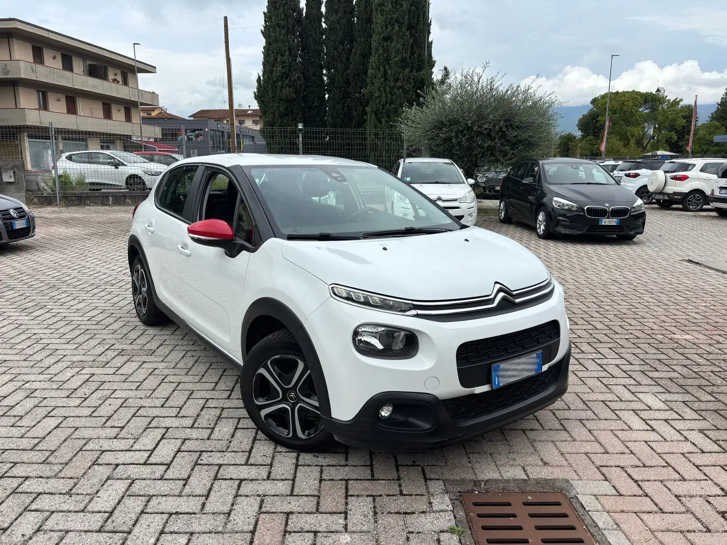 Citroen C3 C3 2017 1.2 puretech Feel Gpl 82cv neopatentati - 1