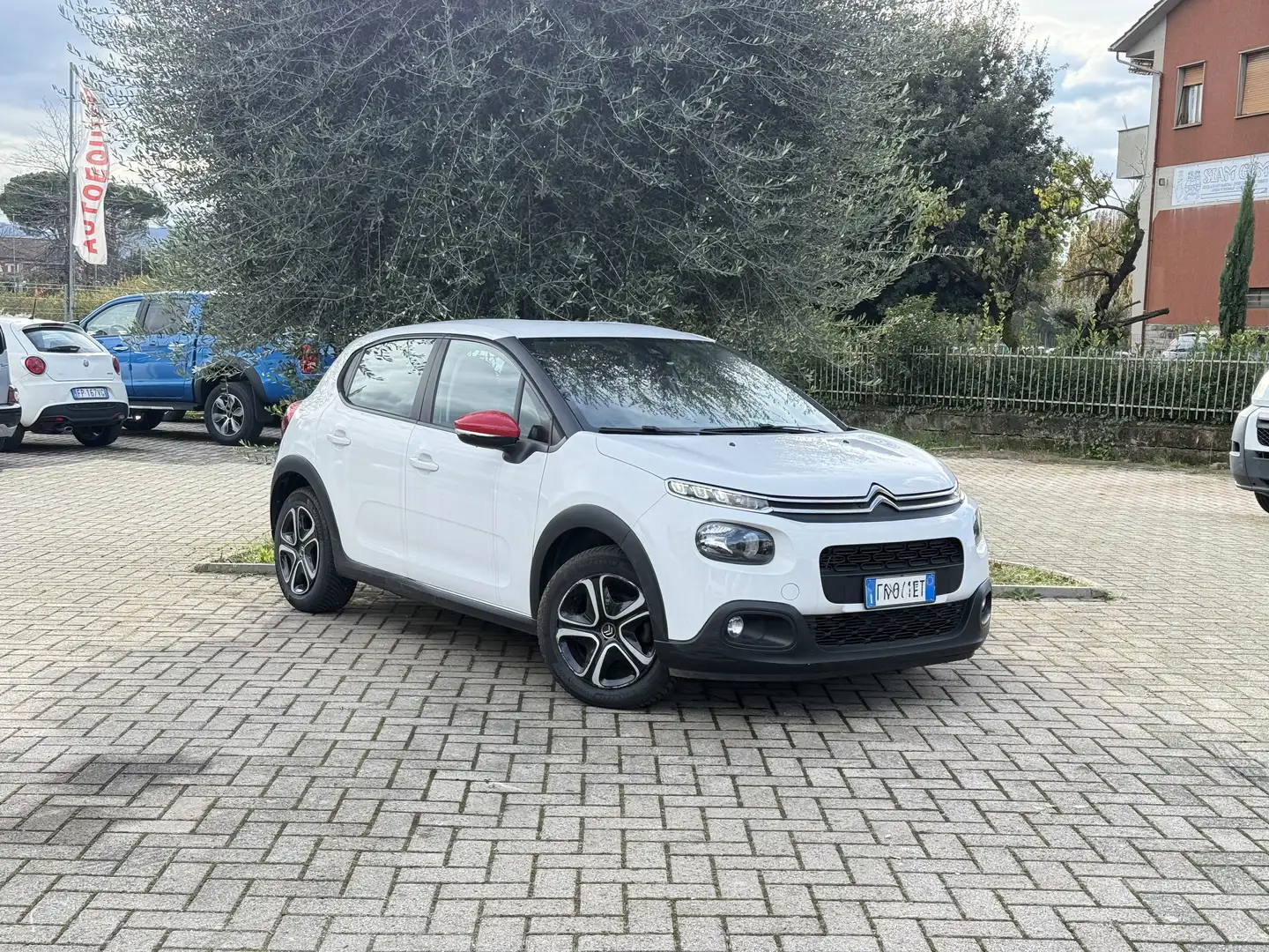 Citroen C3 1.2 B/GPL 82Cv Feel neopatentati Bianco - 1