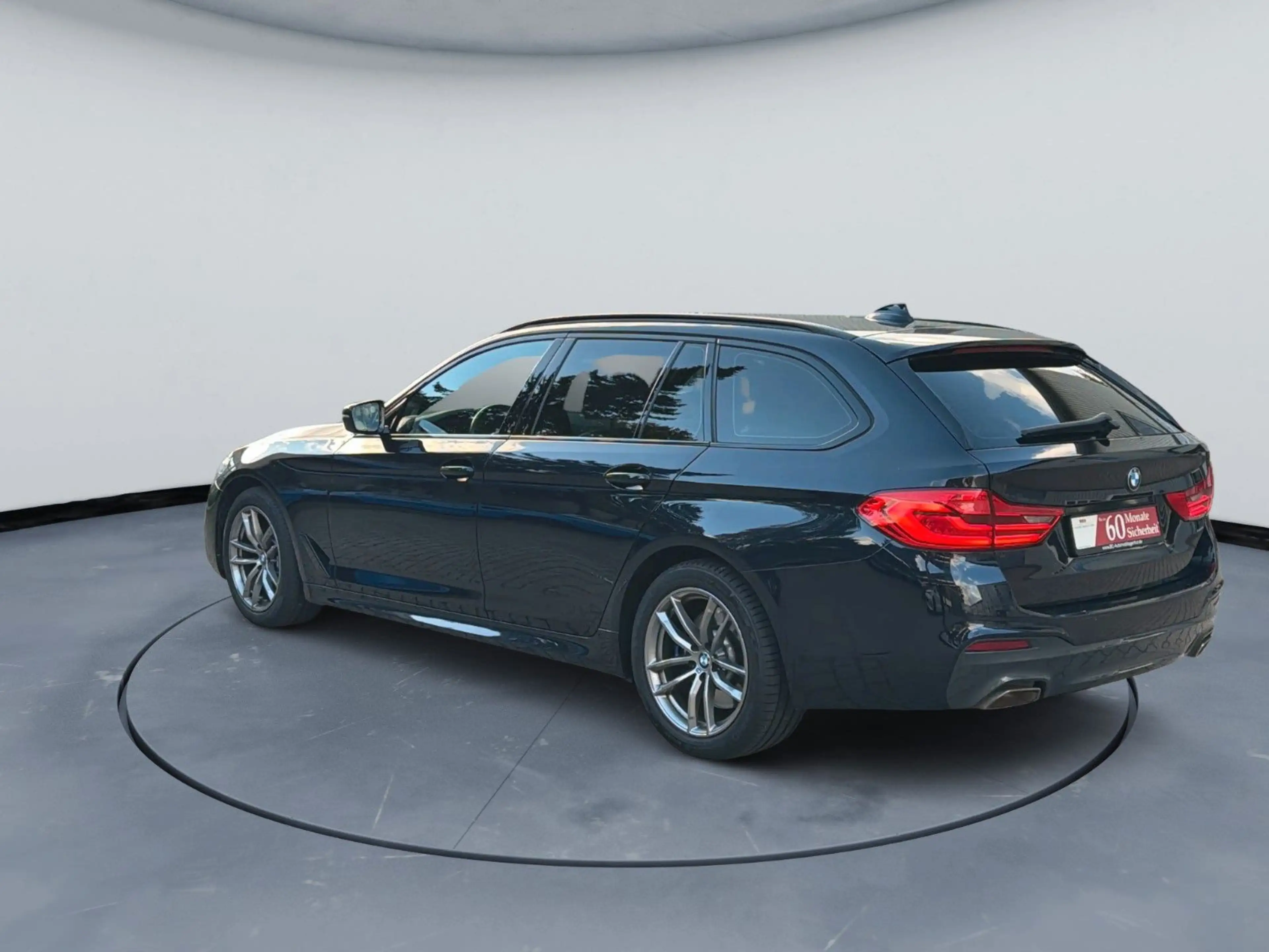 BMW 530 i M Sport Harman-Kardon Massage Leder Memory — photo 5