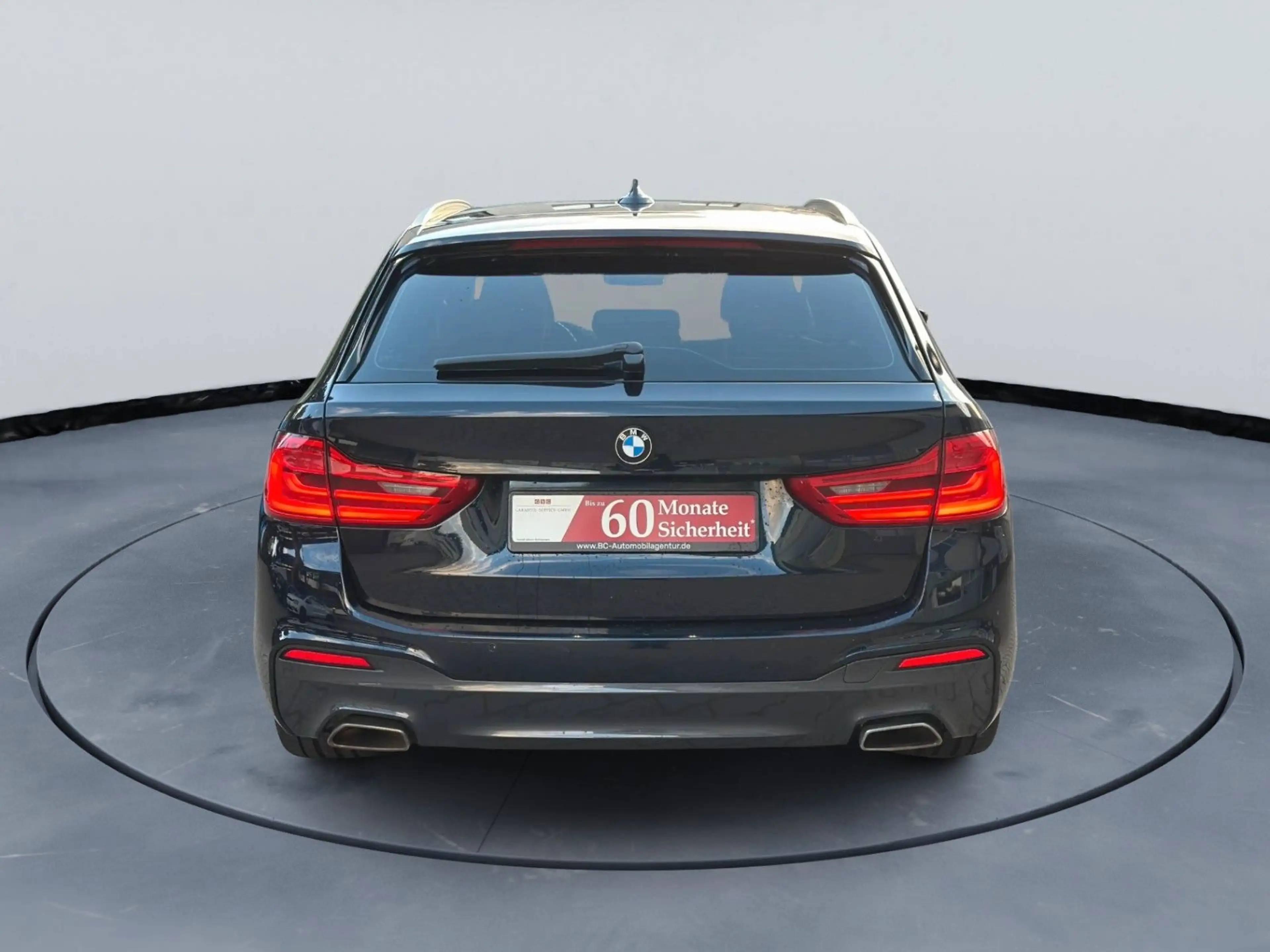 BMW 530 i M Sport Harman-Kardon Massage Leder Memory — photo 6