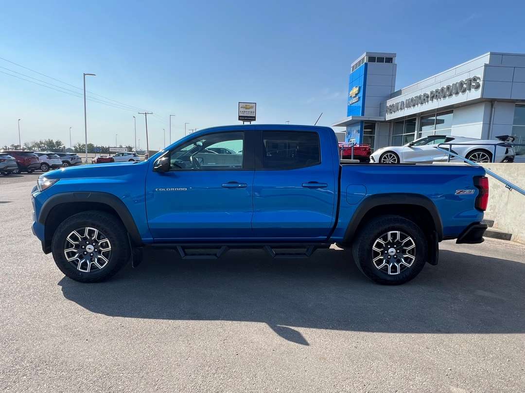 2024 Chevrolet Colorado 4WD Z71 — снимка 1