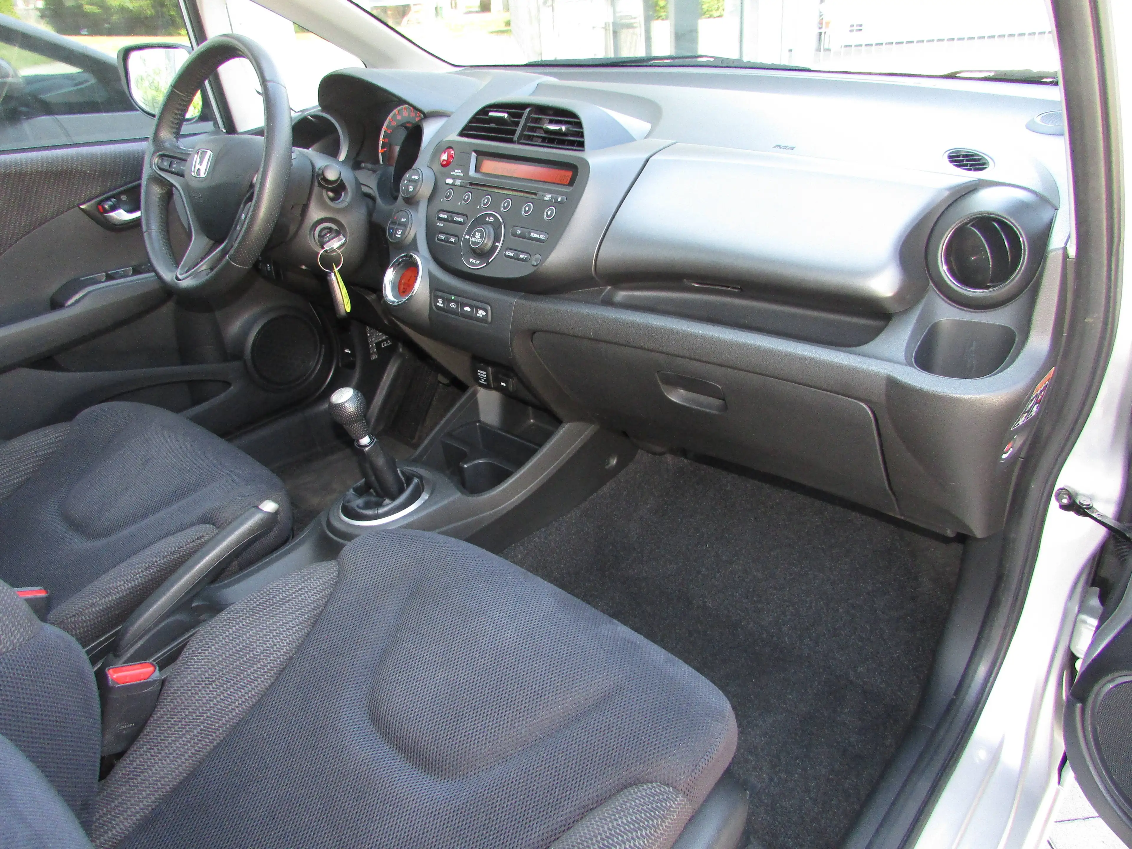 Honda Jazz 1.4 Elegance, AHK CD, USB, MP3, i-MID, Tempomat, AUX-IN — photo 6