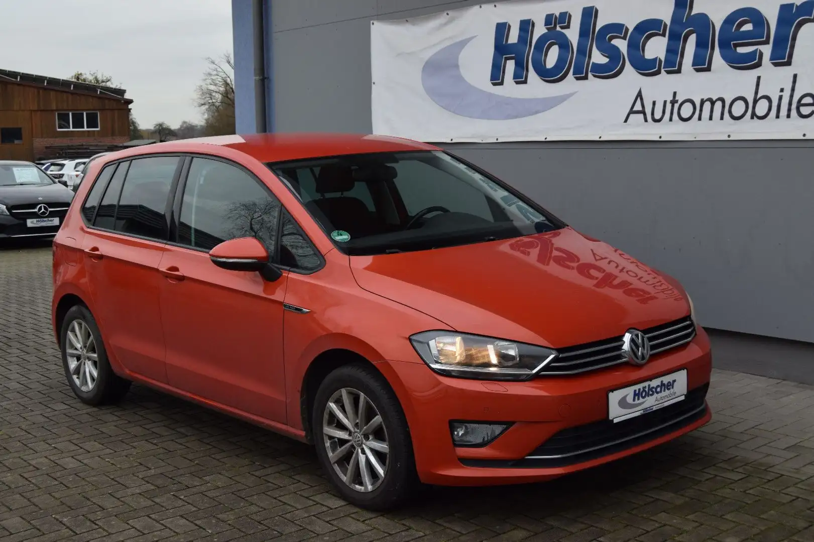 Volkswagen Golf Sportsvan VII Lounge BMT/Start-Stopp Orange - 1