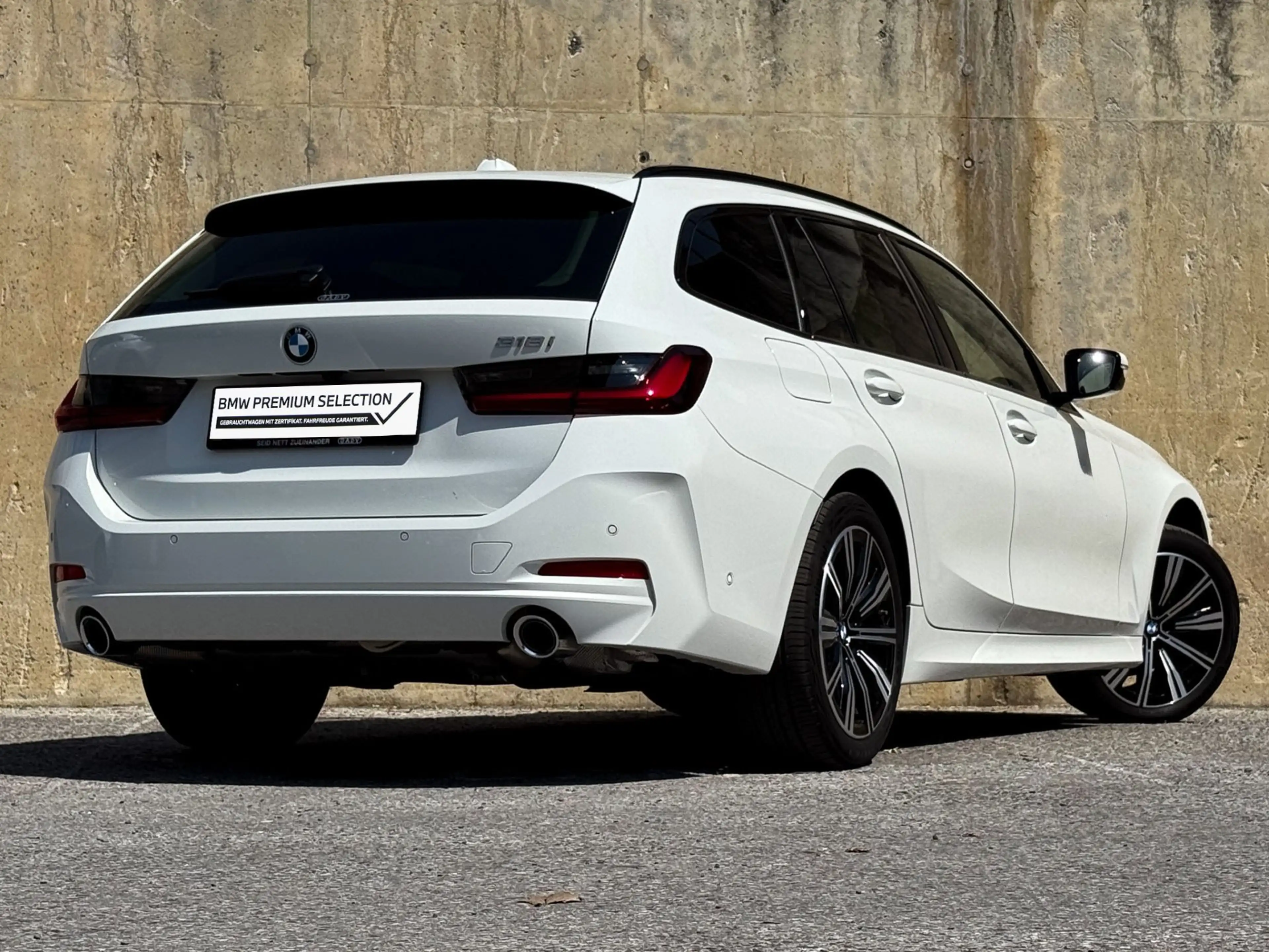 BMW 318 i — photo 4