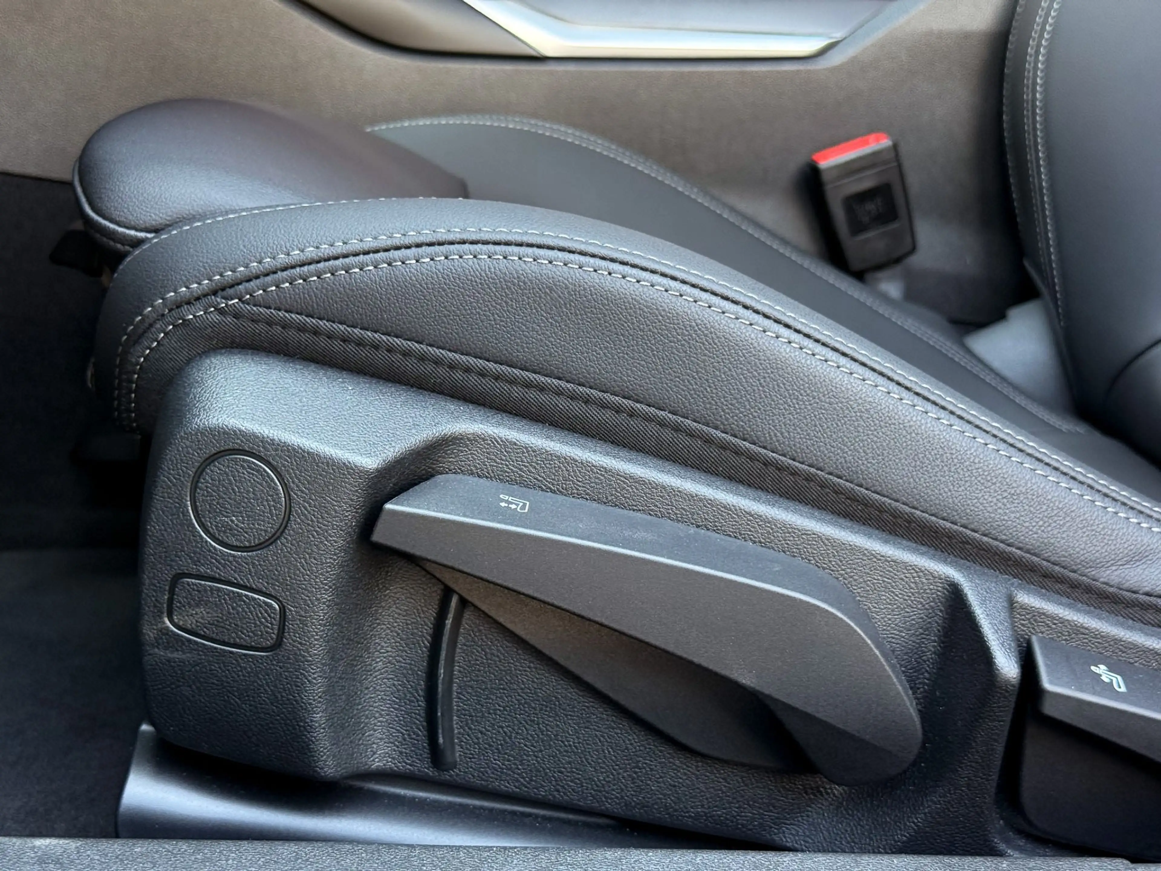 BMW 318 i — photo 15