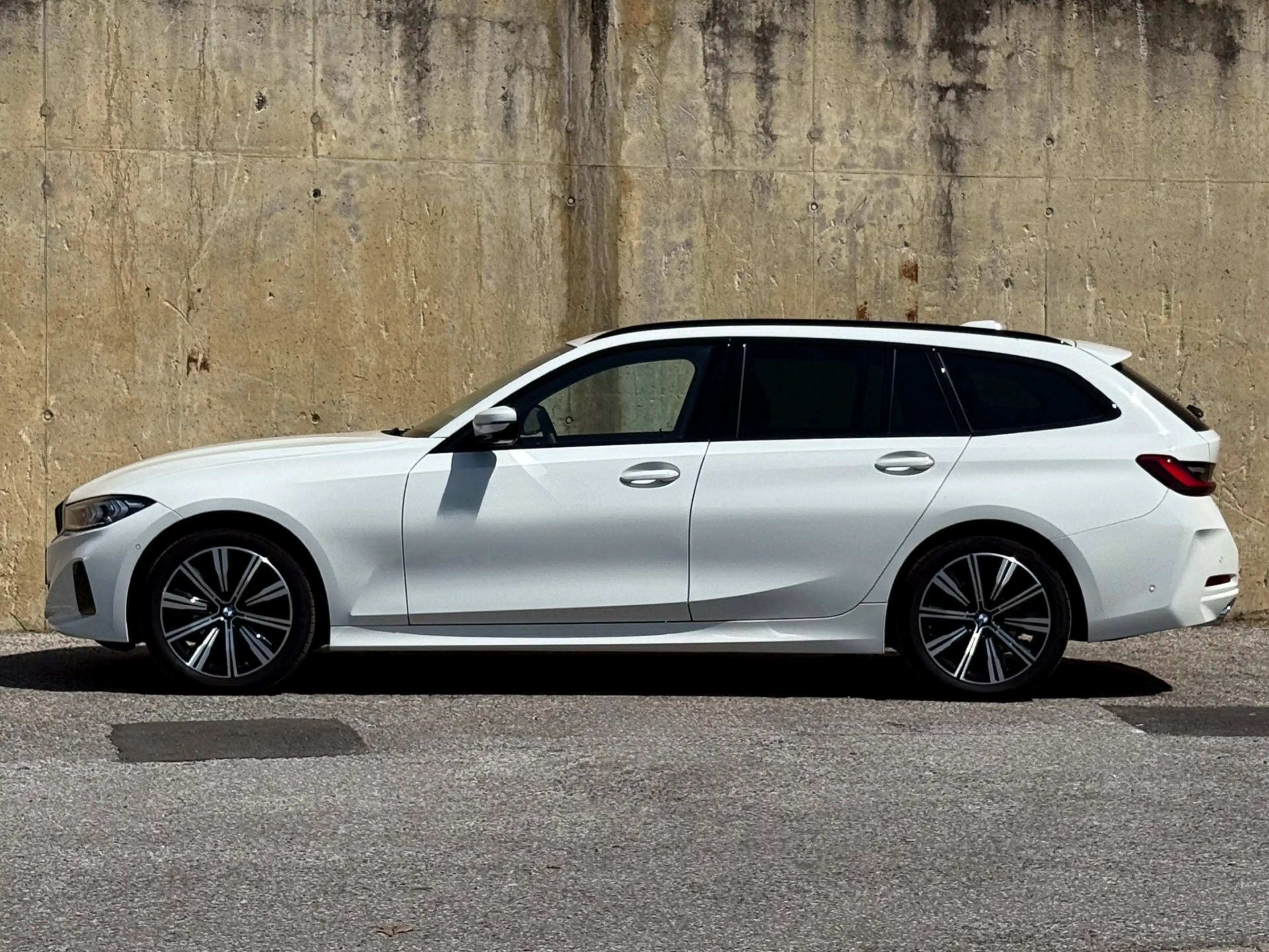 BMW 318 i — photo 6