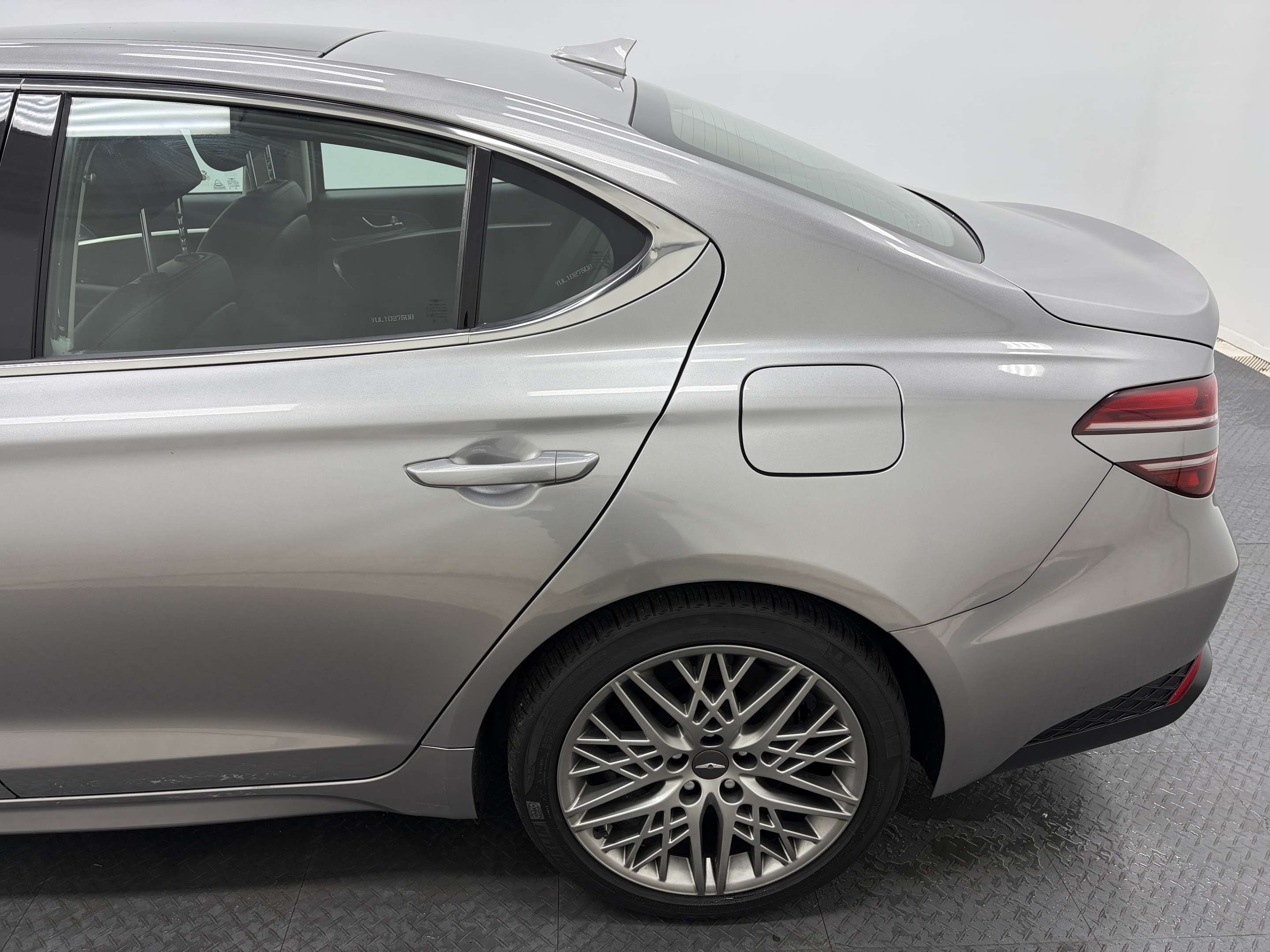 2022 Genesis G70 2.0T ADVANCED AWD, CARPLAY, CUIR, TOIT-OUVRANT — снимка 1