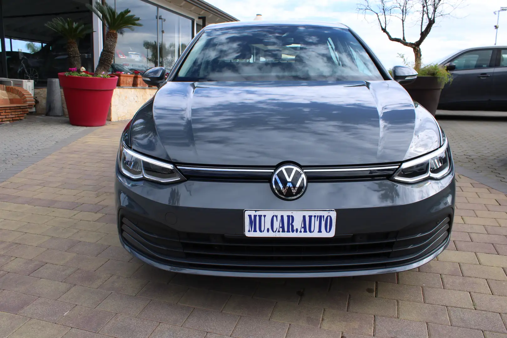 Volkswagen Golf Golf VIII 2022 2.0 tdi Style 116cv Grau - 2