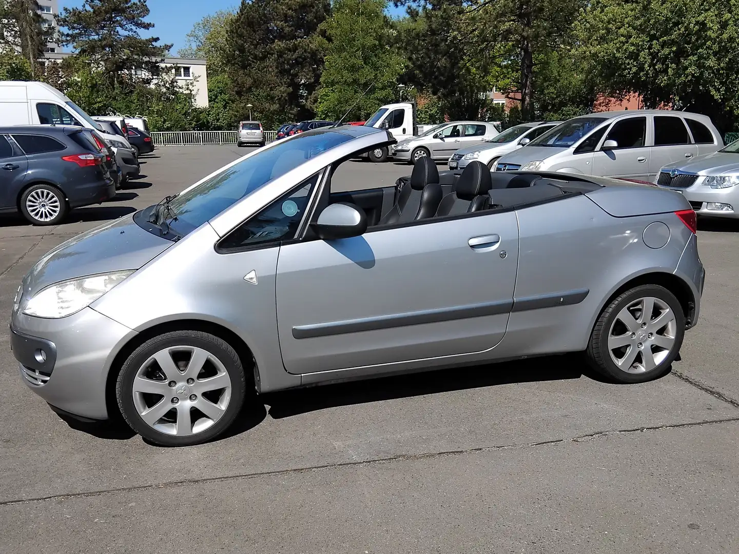 Mitsubishi Colt Colt CZC CZC 1.5 Invite Plateado - 1