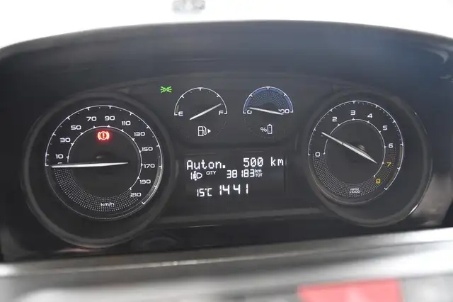 Lancia Ypsilon view 8