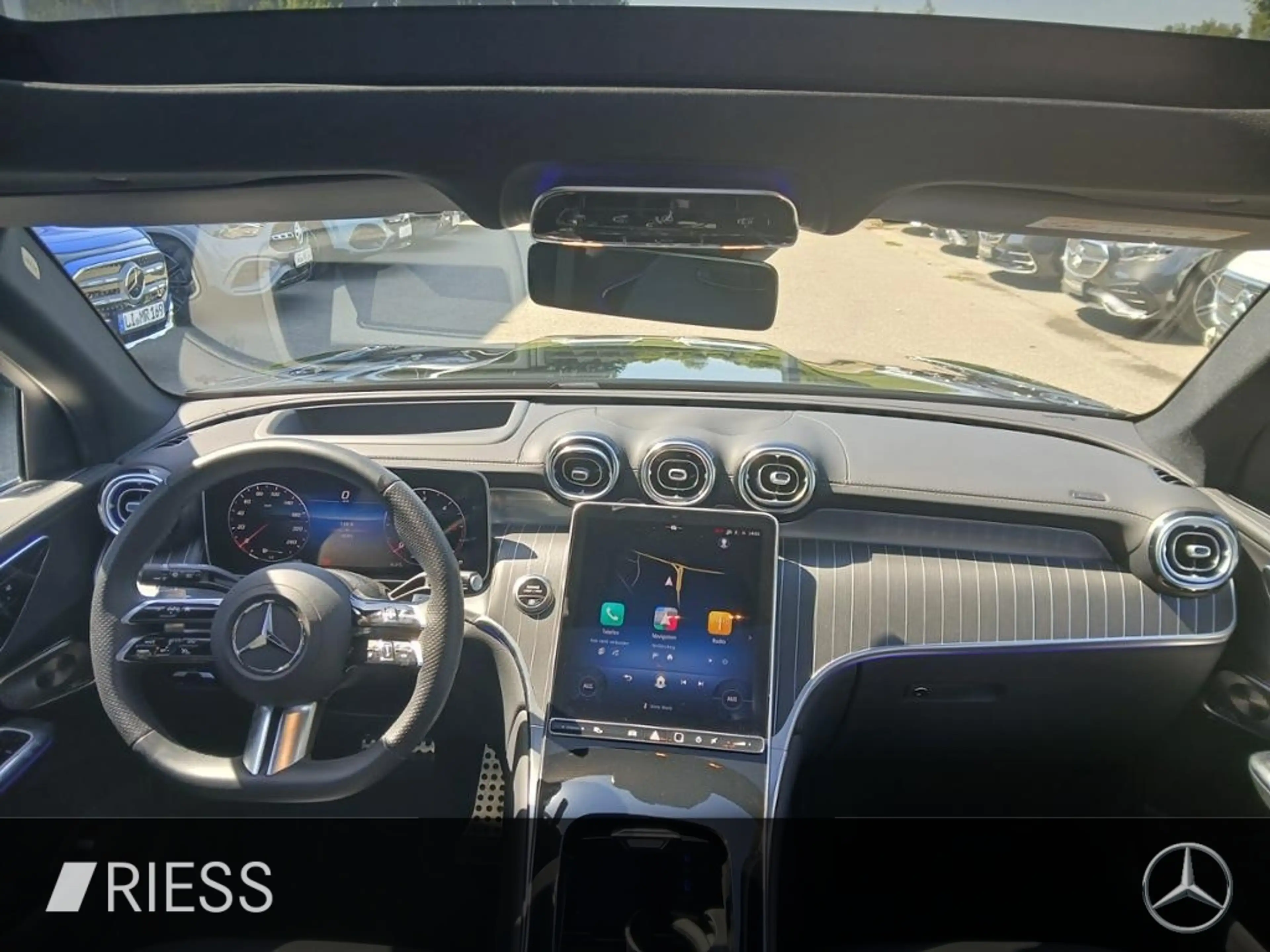 Mercedes-Benz GLC 450 d 4M AMG+PANO+AHK+AIRMATIC+HA LENK+HUD+KEYL — photo 13