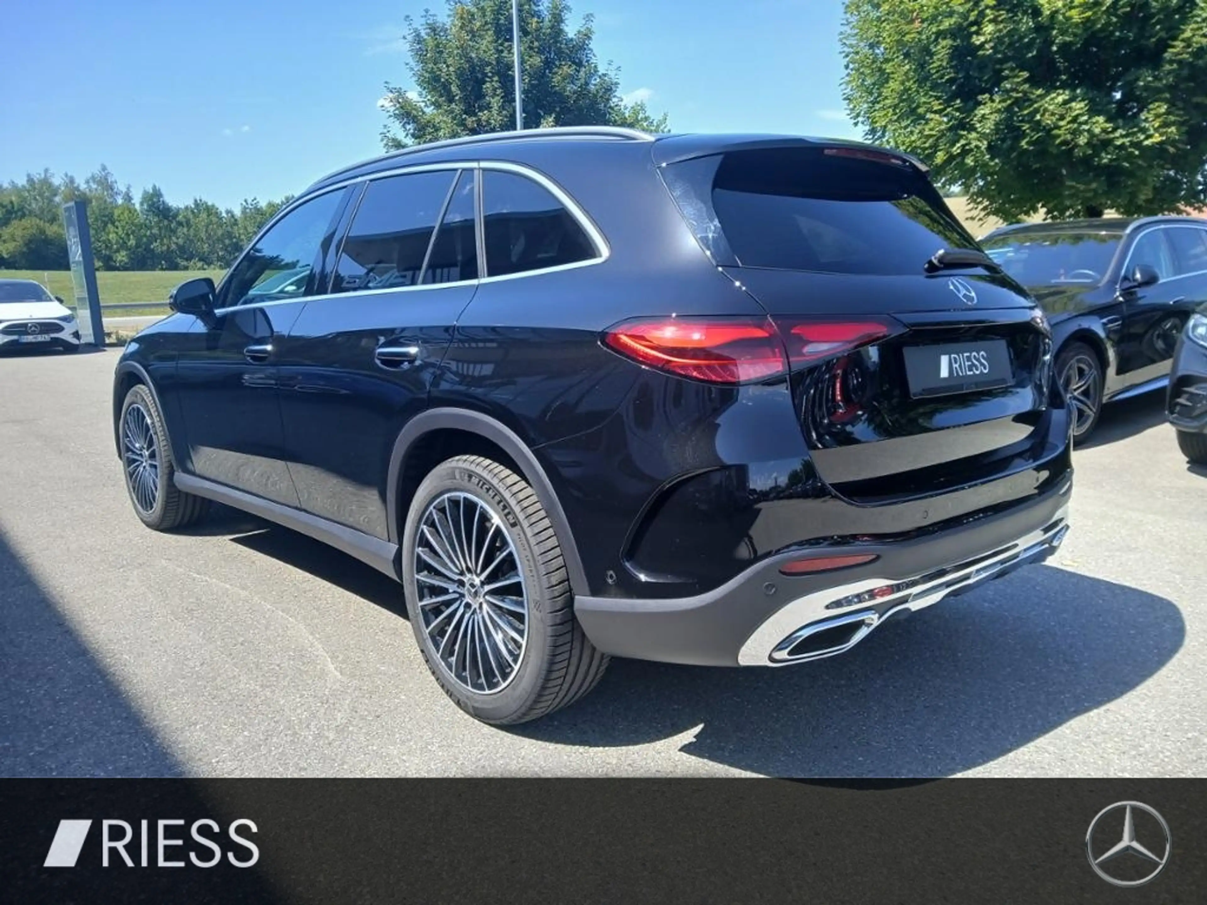Mercedes-Benz GLC 450 d 4M AMG+PANO+AHK+AIRMATIC+HA LENK+HUD+KEYL — photo 7