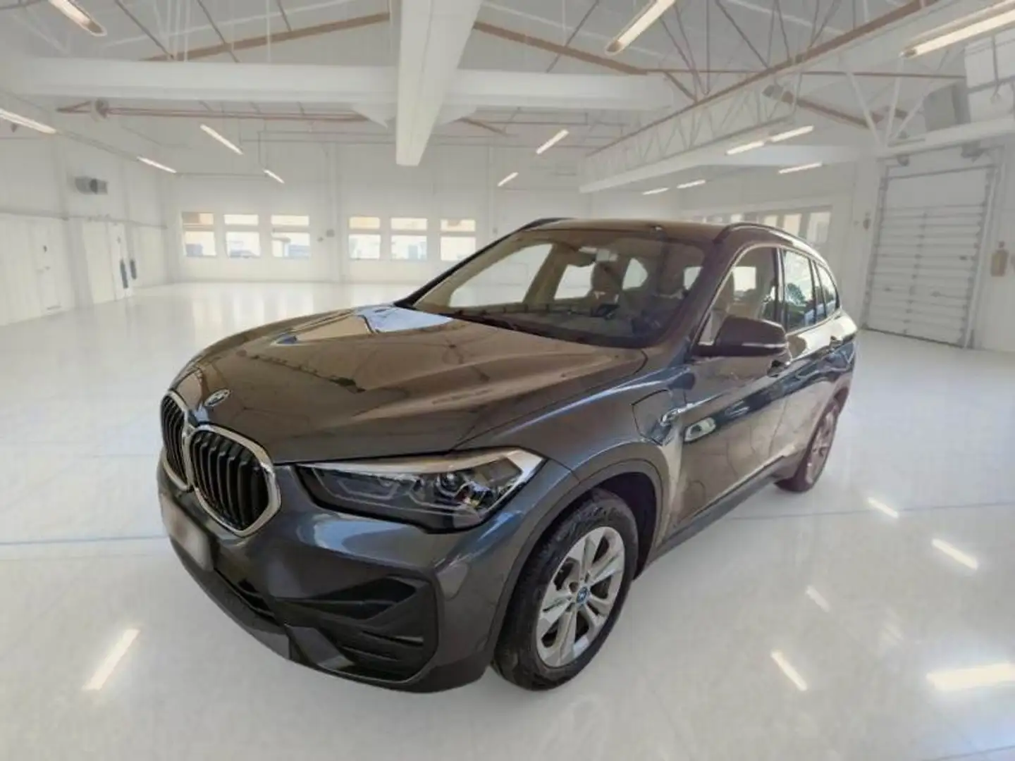 BMW X1 X1 F48 2019 xdrive25e Business Advantage auto Grau - 1