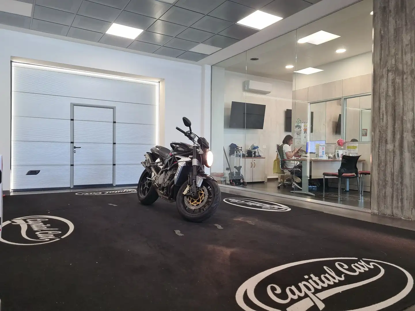 MV Agusta Brutale 910 R Negro - 2