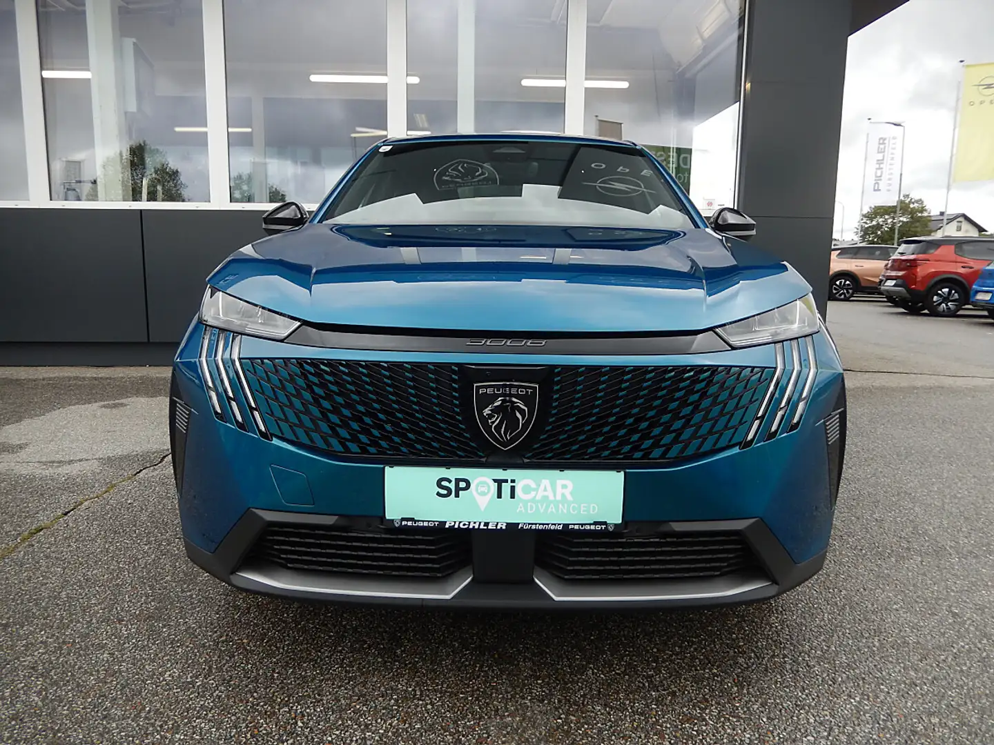 Peugeot 3008 Hybrid 136 E-DCS6 Allure Aut. Blau - 2