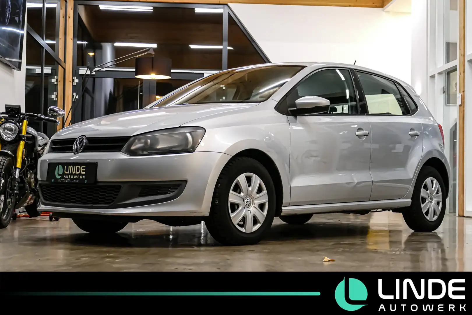 Volkswagen Polo Trendline | KLIMA Silber - 1