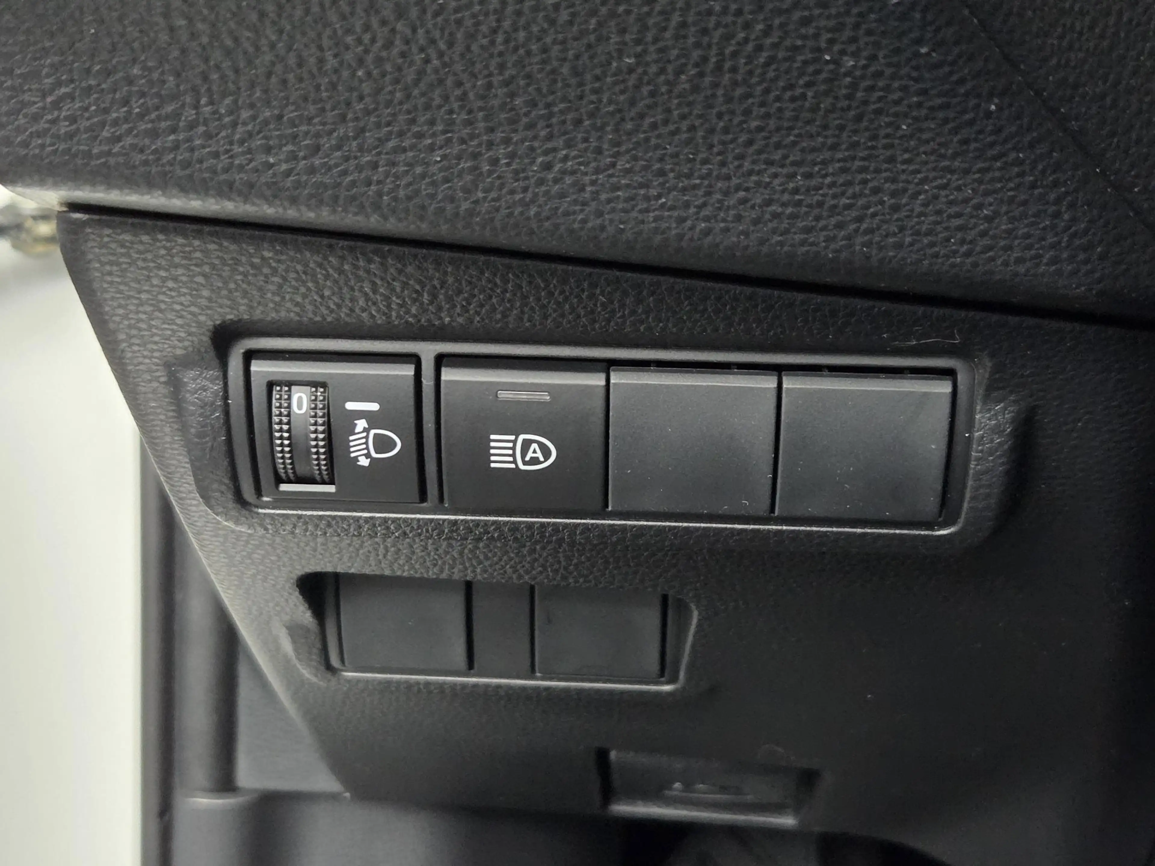 Toyota Corolla Cross Hybrid 200 Dynamic | Stoel & Stuur Verwarming | Ca — photo 32