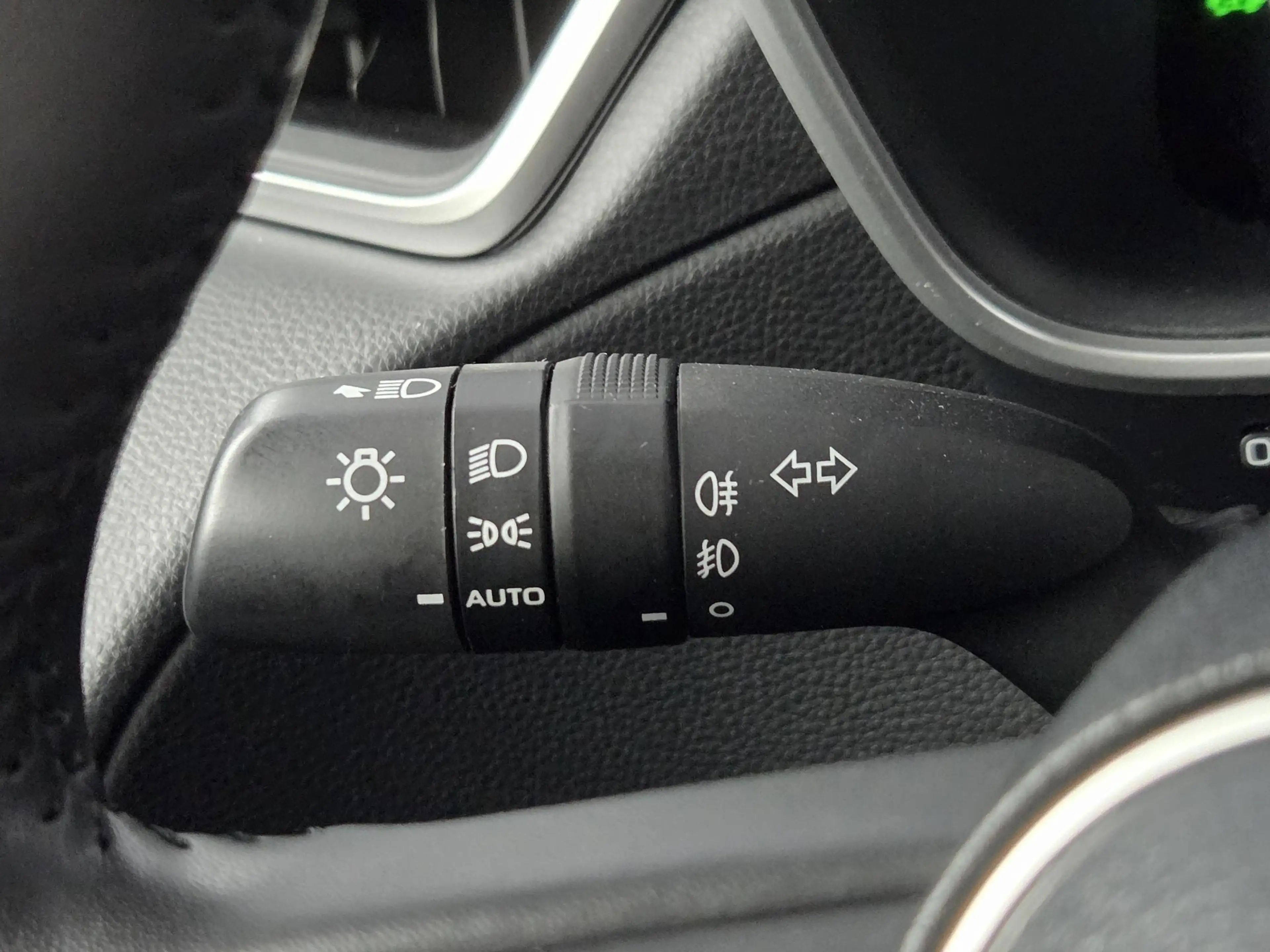 Toyota Corolla Cross Hybrid 200 Dynamic | Stoel & Stuur Verwarming | Ca — photo 30