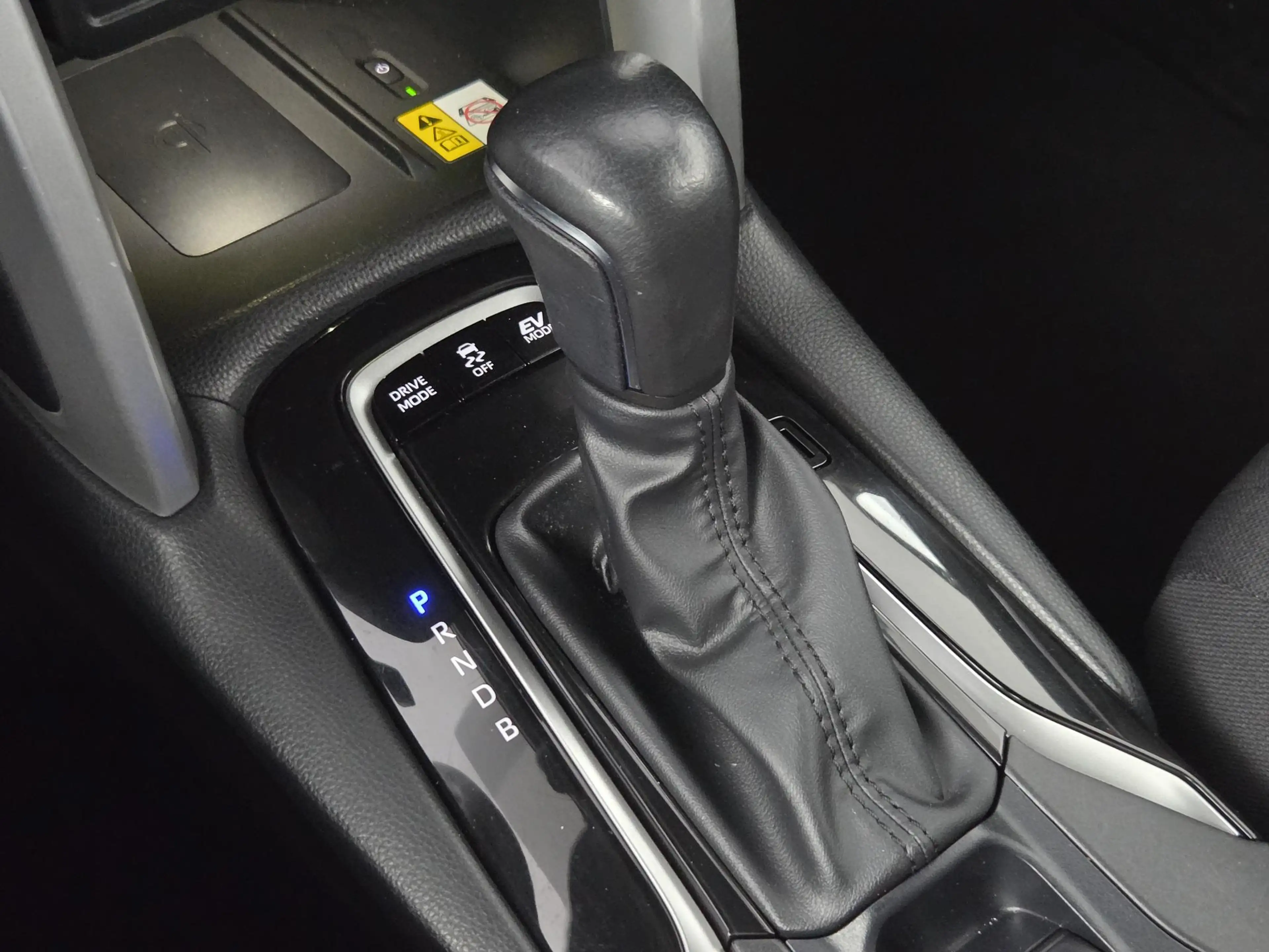 Toyota Corolla Cross Hybrid 200 Dynamic | Stoel & Stuur Verwarming | Ca — photo 25