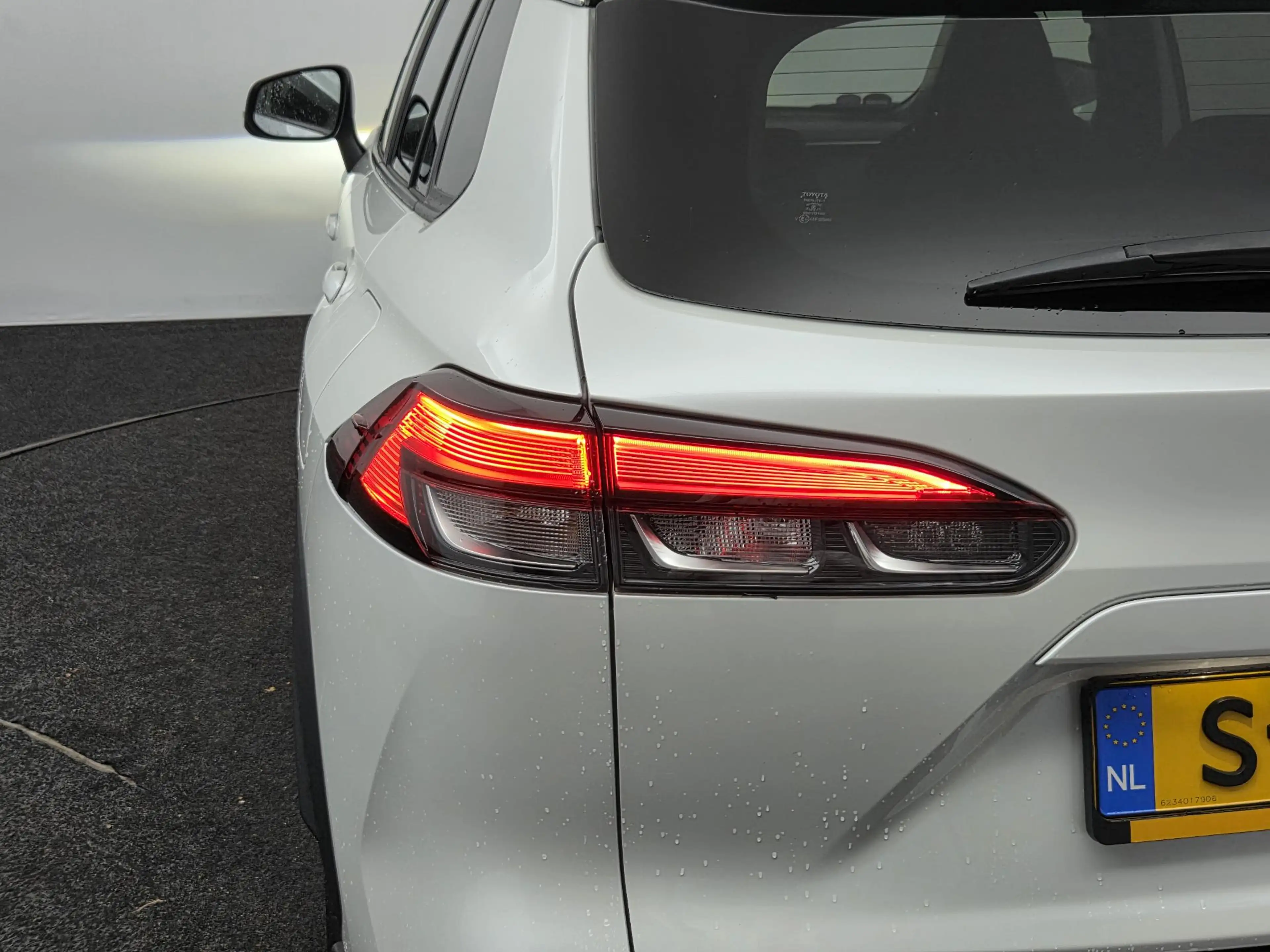 Toyota Corolla Cross Hybrid 200 Dynamic | Stoel & Stuur Verwarming | Ca — photo 36