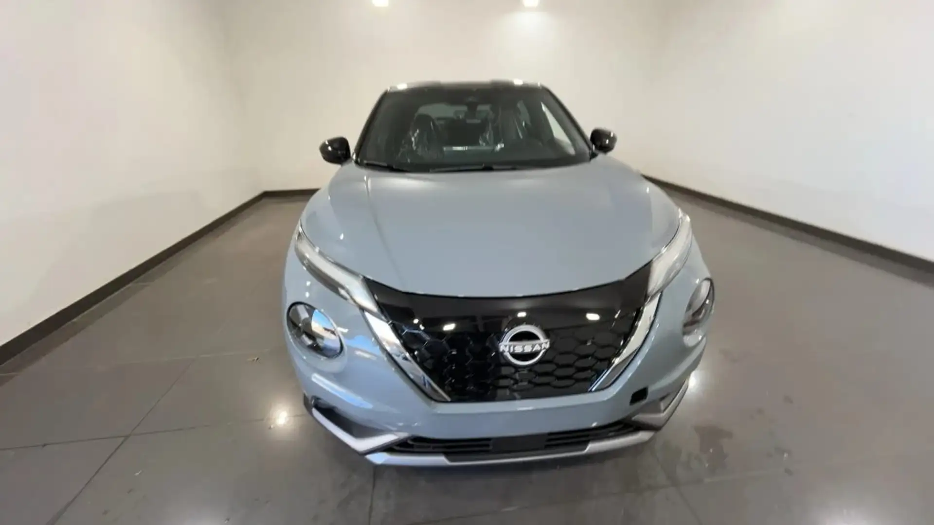 Nissan Juke 1.6 HEV N-Design auto #Vari.Colori Grijs - 2