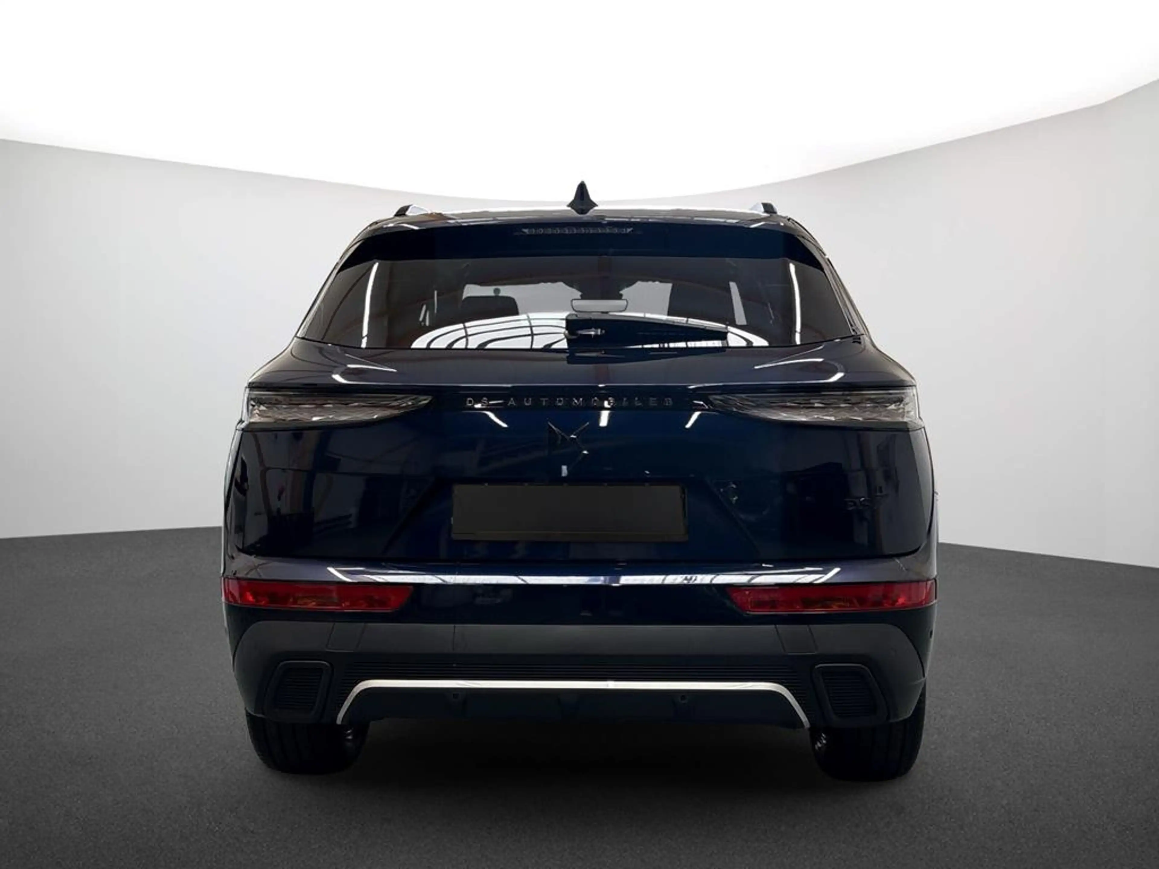 DS Automobiles DS 7 1.5 BlueHDi 130 Performance Line + — photo 3