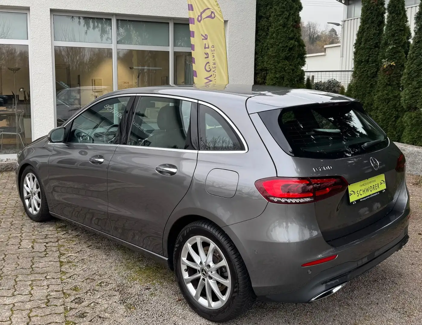 Mercedes-Benz B 200 Progressive*HUD*360°Kamera*LED*Leder*Navi* Grau - 2