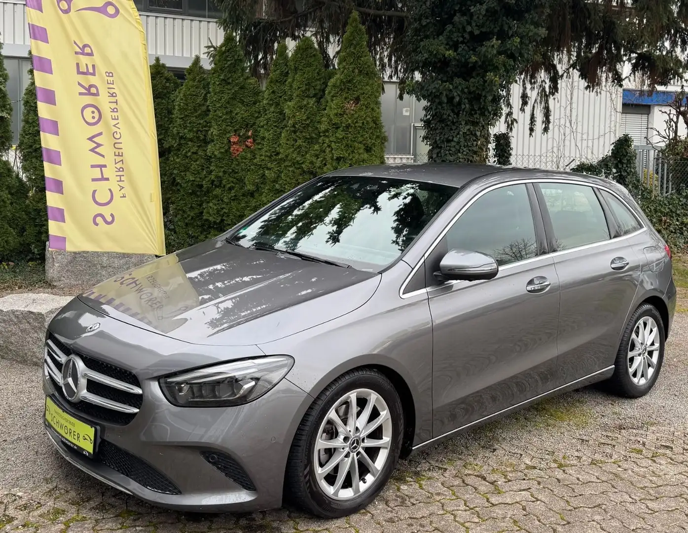Mercedes-Benz B 200 Progressive*HUD*360°Kamera*LED*Leder*Navi* Grau - 1
