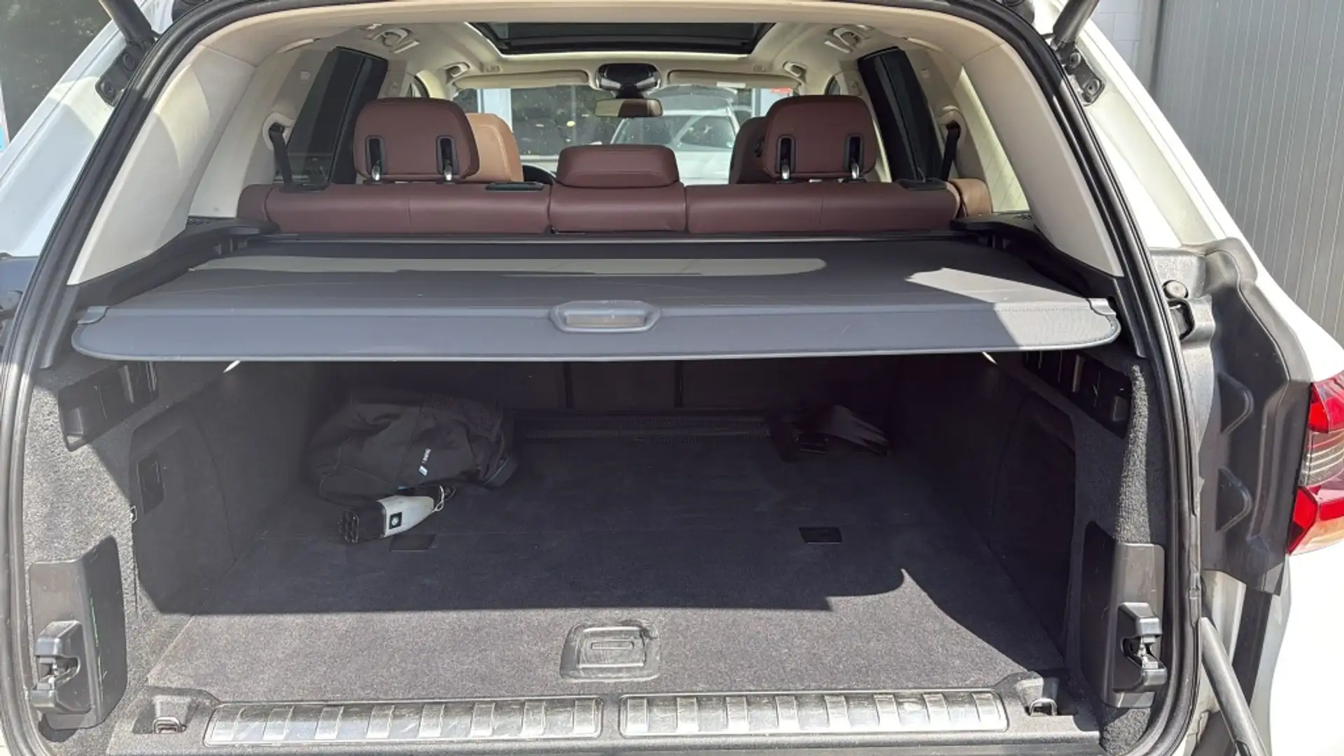 BMW X5 xDrive 45e xLine Weiß - 2