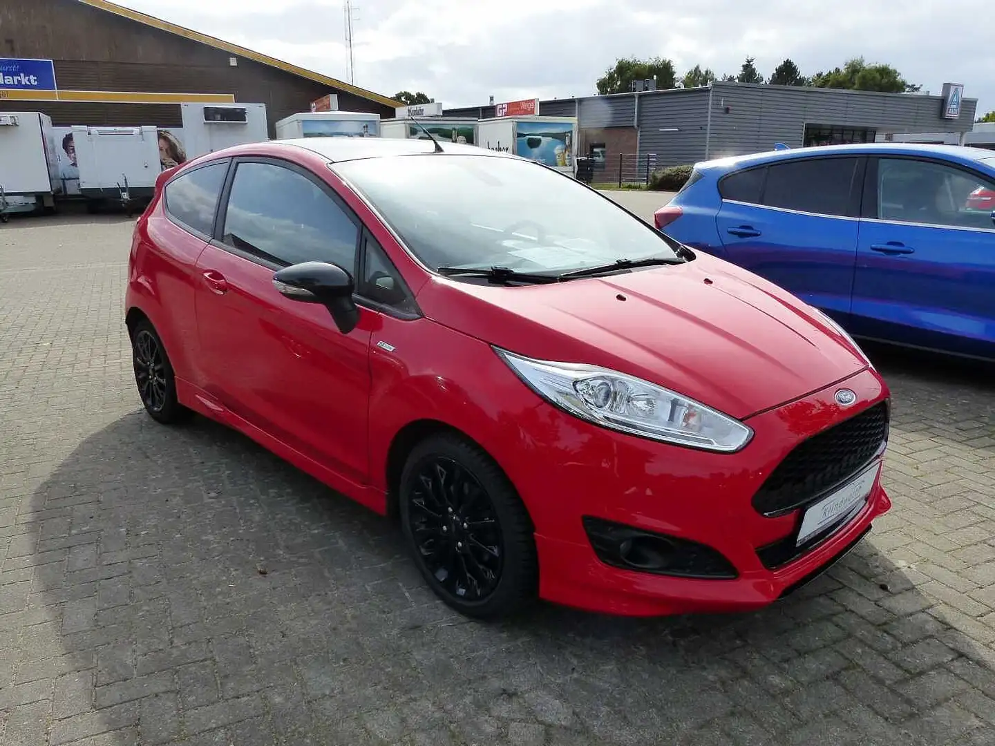 Ford Fiesta 1.0 EcoBoost ST-LINE Winter-Paket, Navi Rouge - 2
