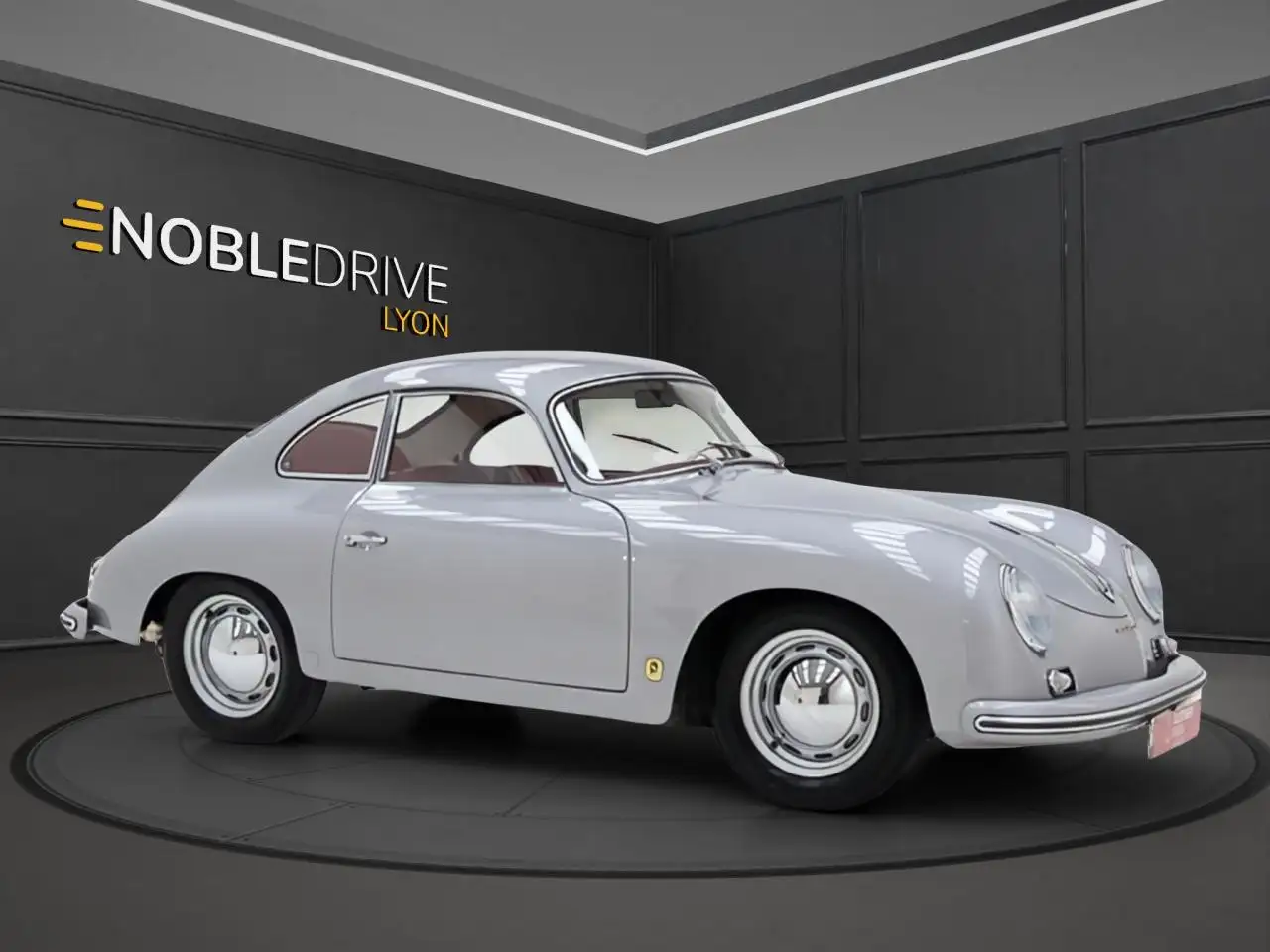 Porsche 356 T2 COUPE BY REUTTER - RESTAUREE - 1958 - FAIBLE KILOMETRAGE - 60cv, foto 3