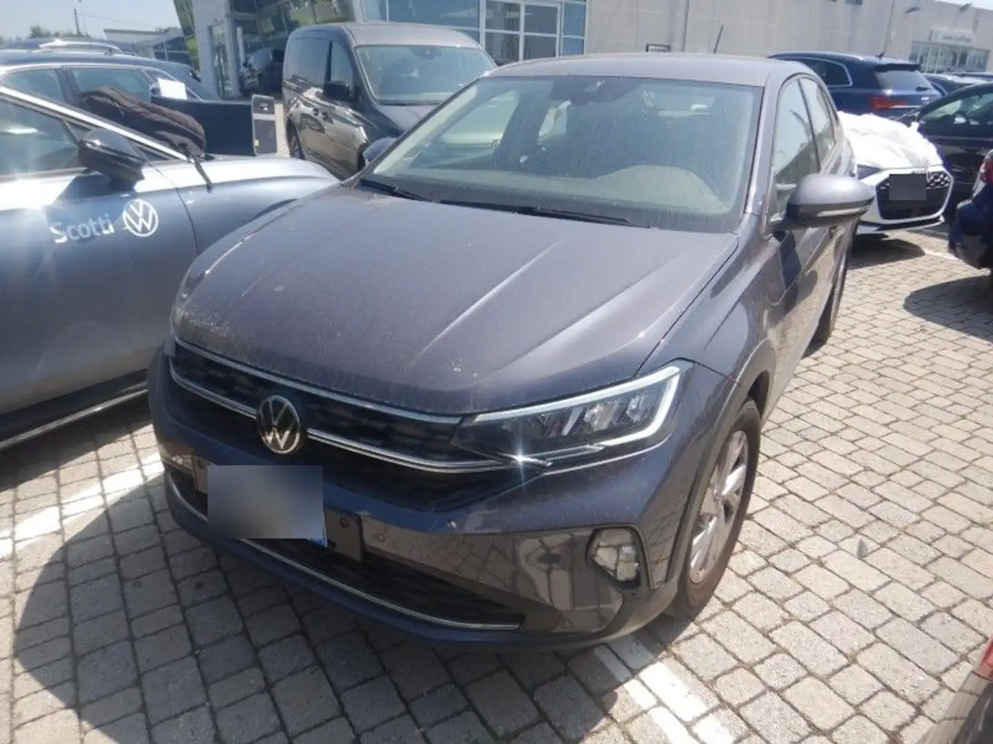 Volkswagen Taigo 1.0 Navi IQDrive PDC GRA ACC LED Navi Gris - 2