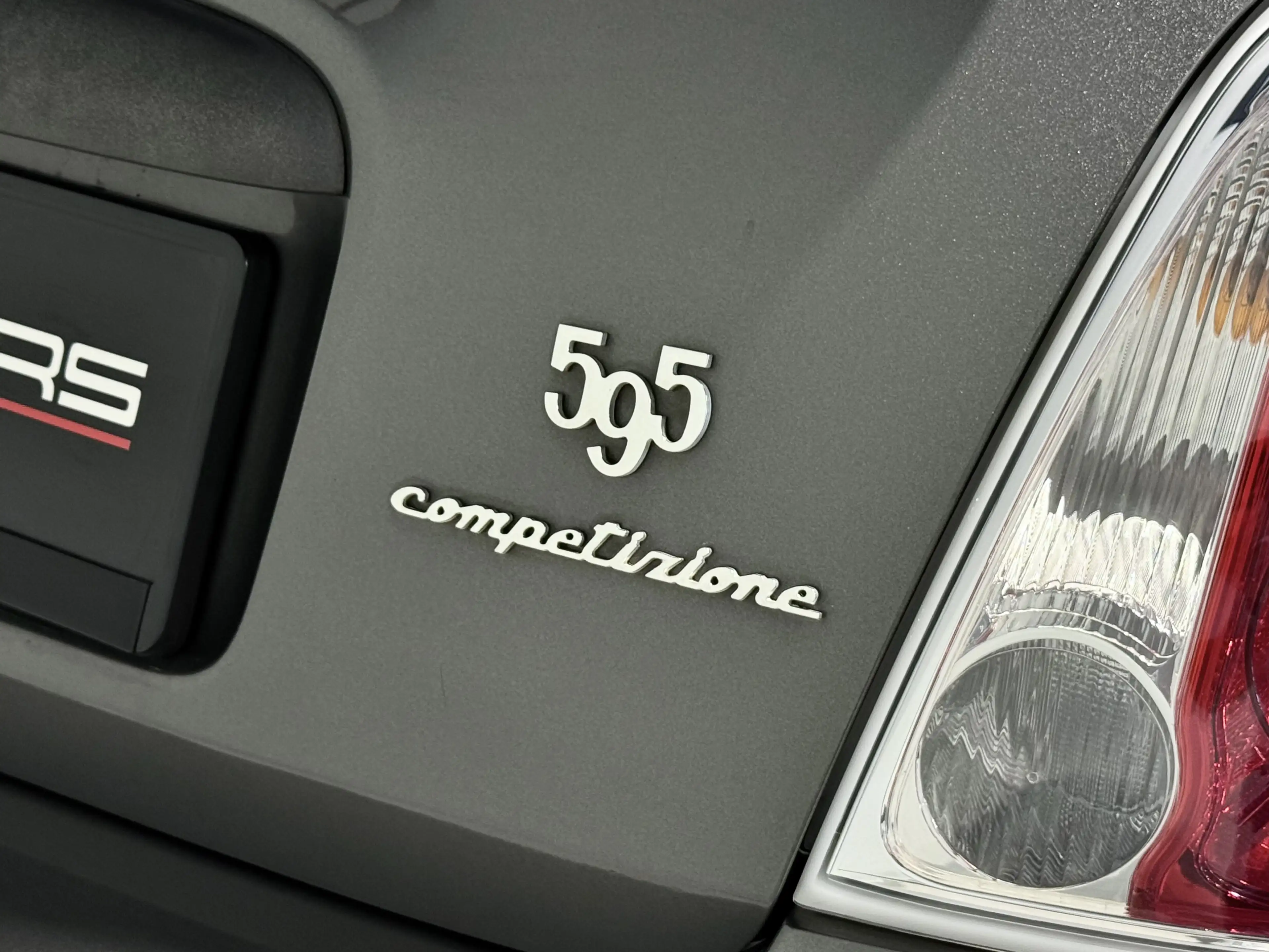 Abarth 595 1.4i 180CV TURBO "COMPETIZIONE" TVA/BTW CABRiOLET NAVi CUiR JA17" — photo 12