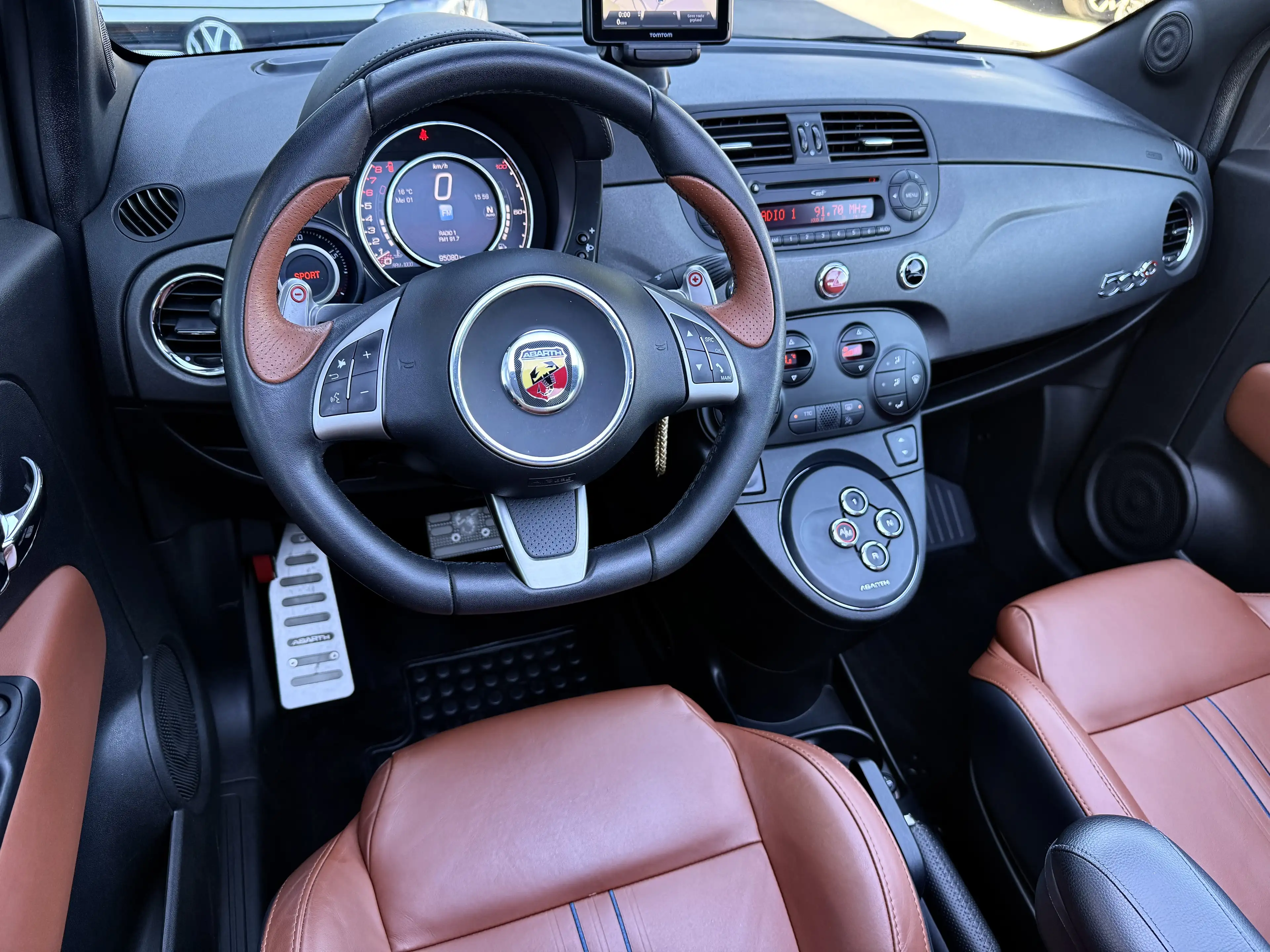 Abarth 595 1.4i 180CV TURBO "COMPETIZIONE" TVA/BTW CABRiOLET NAVi CUiR JA17" — photo 13
