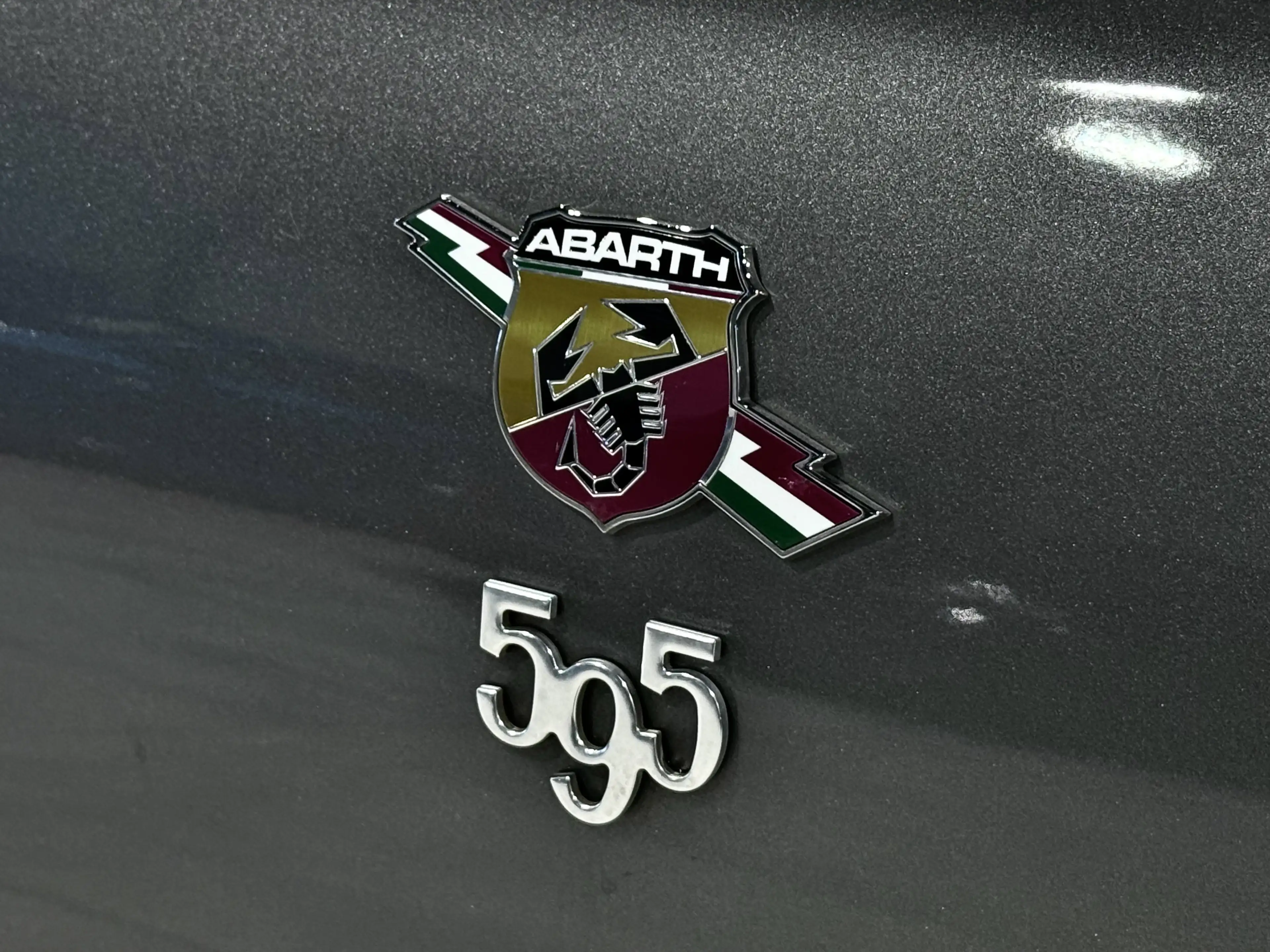 Abarth 595 1.4i 180CV TURBO "COMPETIZIONE" TVA/BTW CABRiOLET NAVi CUiR JA17" — photo 11