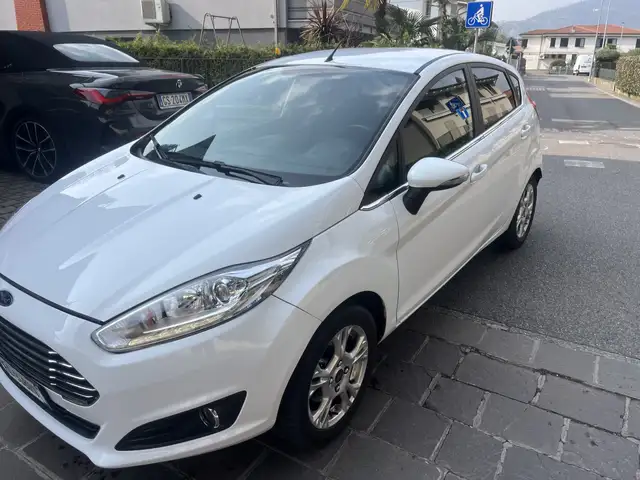 Ford Fiesta Fiesta VI 2013 5p 1.0 ecoboost Black