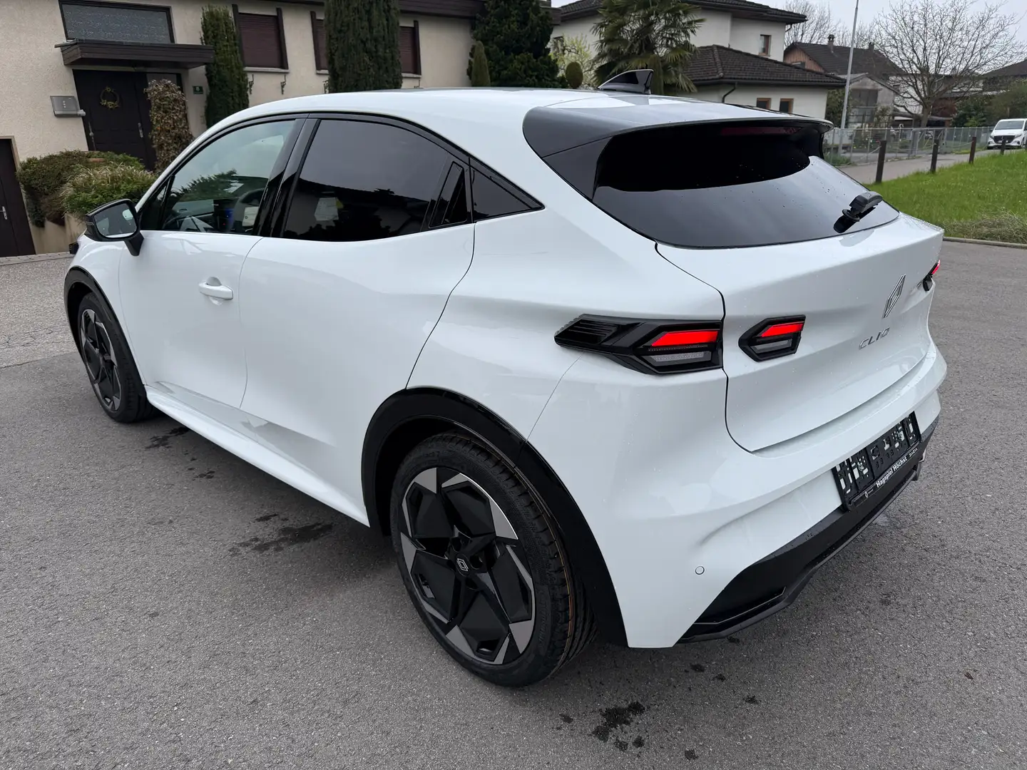 Renault Clio Techno TCe 115 18 Zoll Navi Kamera Weiß - 2