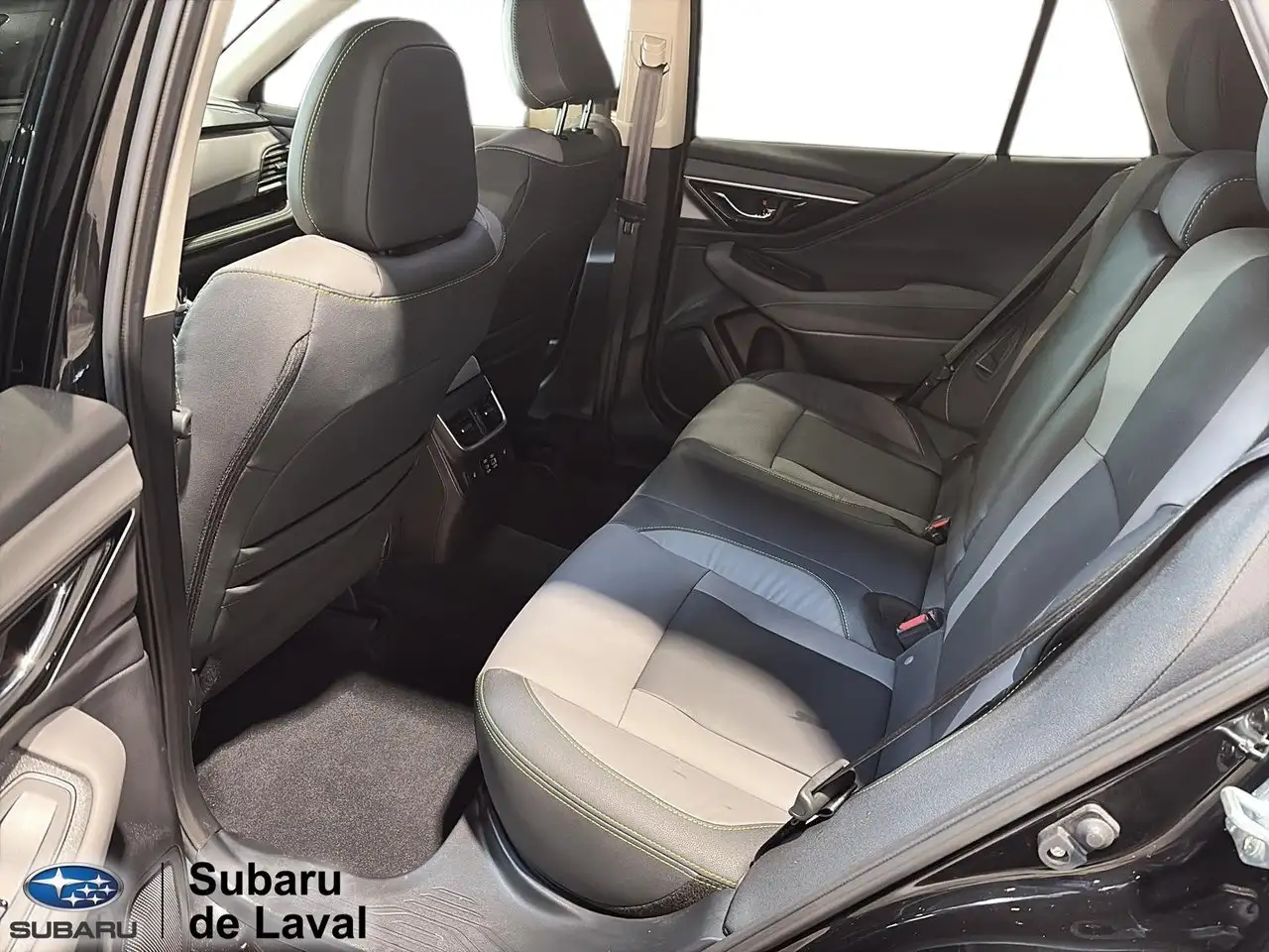 Subaru OUTBACK fotografie Subaru OUTBACK