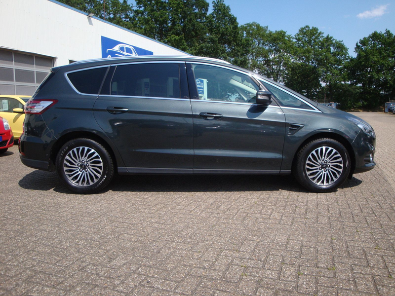 Ford S-Max S-MAX Titanium — photo 3