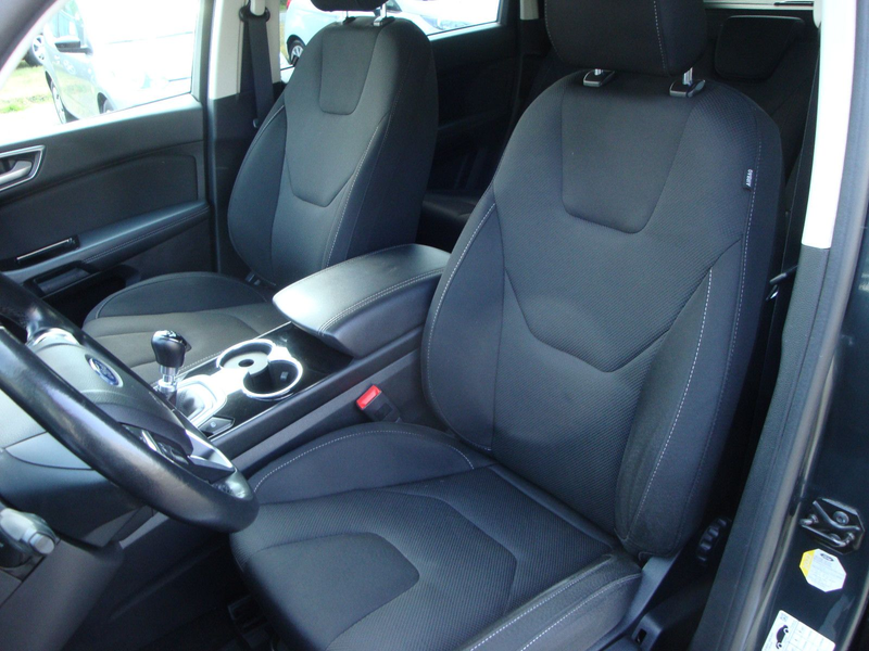 Ford S-Max S-MAX Titanium — photo 11
