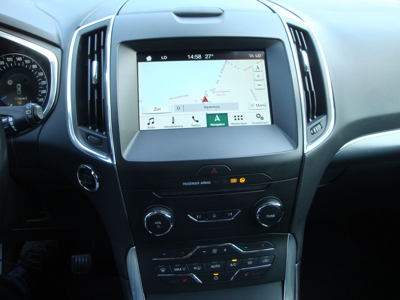 Ford S-Max S-MAX Titanium — photo 14