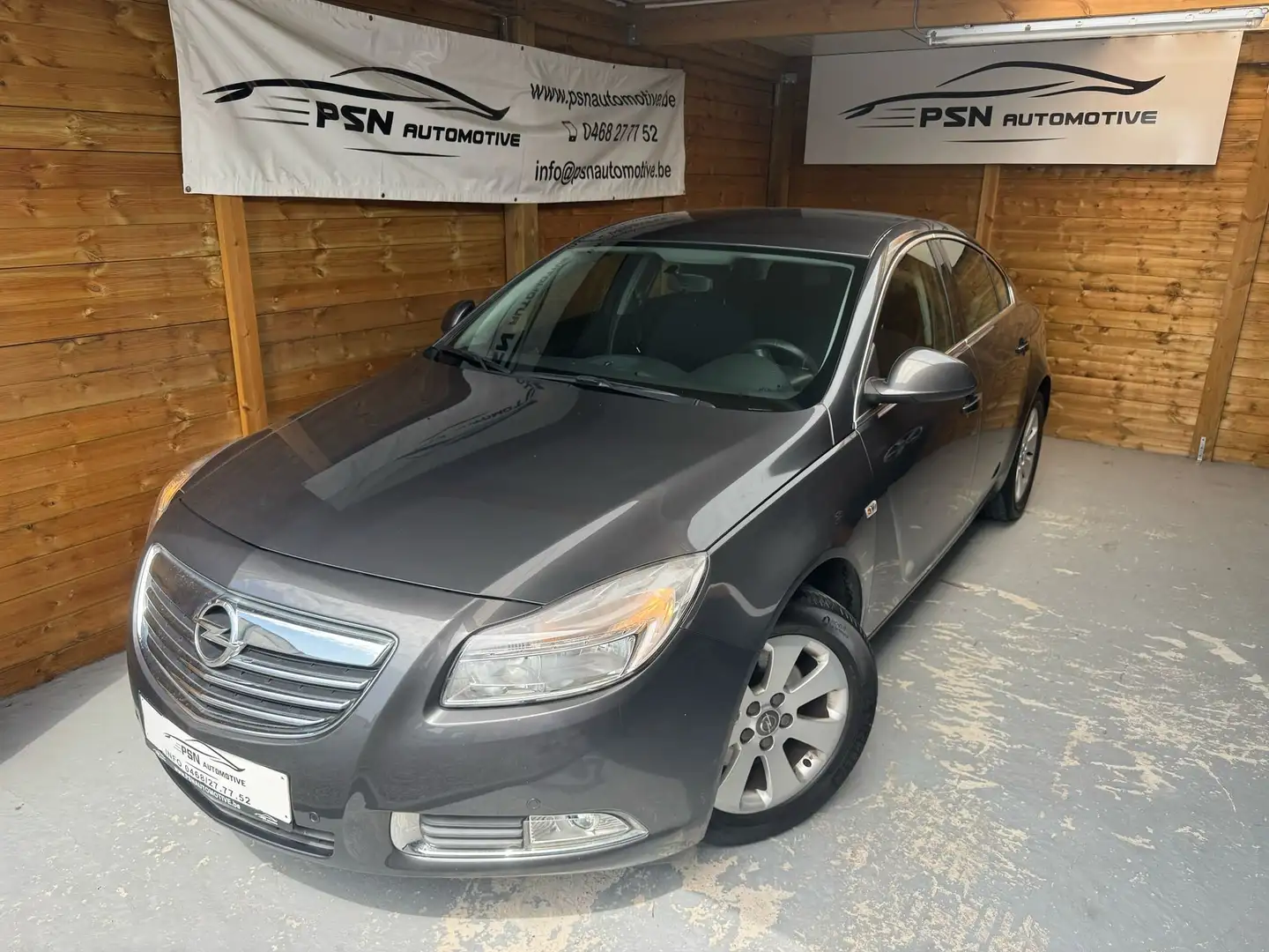 Opel Insignia 1.6 Turbo Sport * Weinig km* Garantie* 1e Eigenaar Zilver - 1