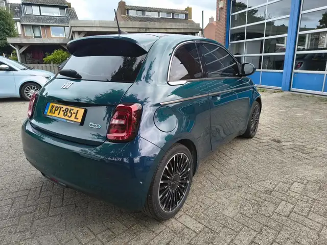 Fiat 500 view 6