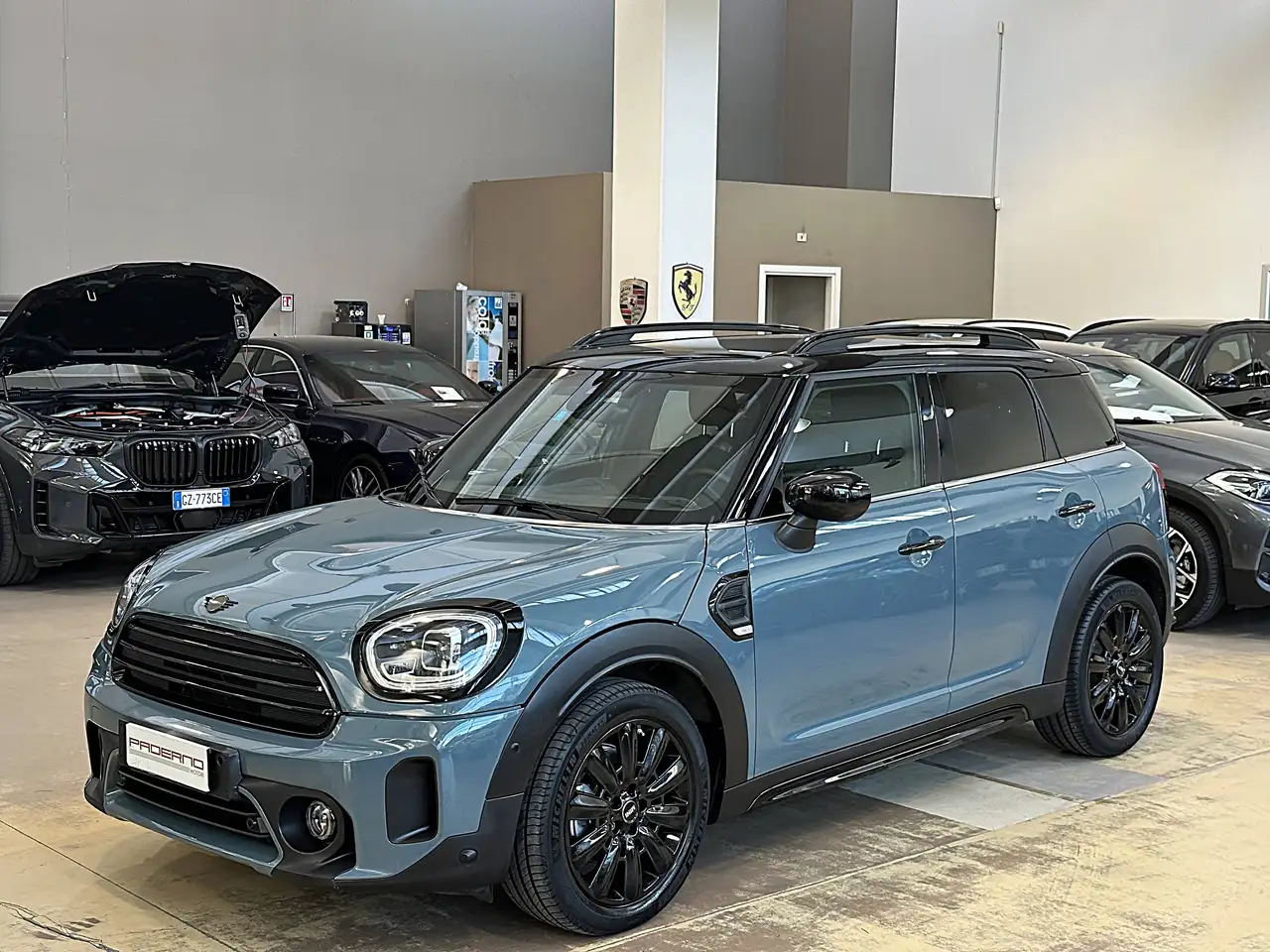 MINI Cooper 2.0 Classic Auto-LED-18"-Camera-Carplay-Head Up