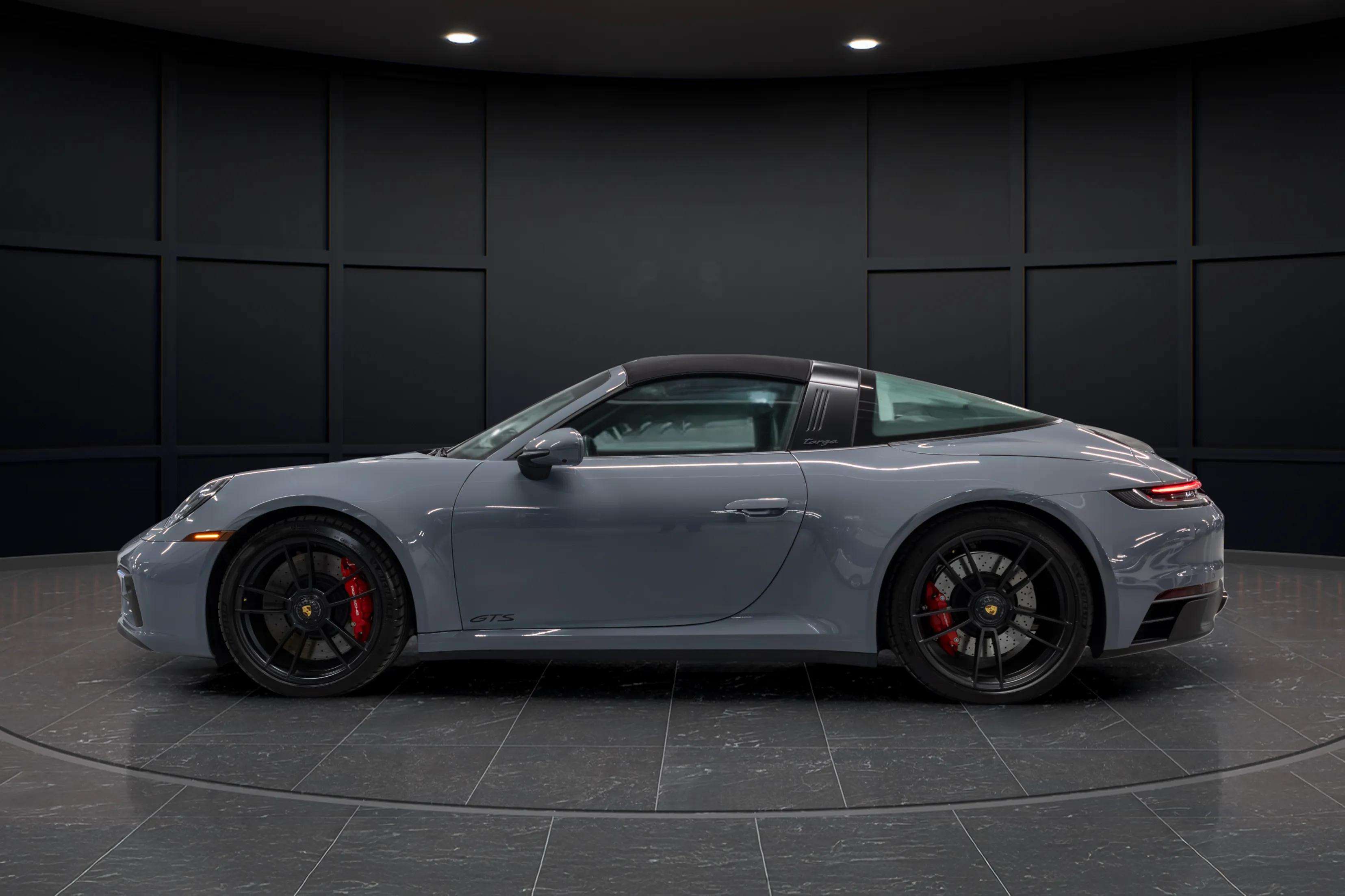 2024 Porsche 911 Targa 4 GTS