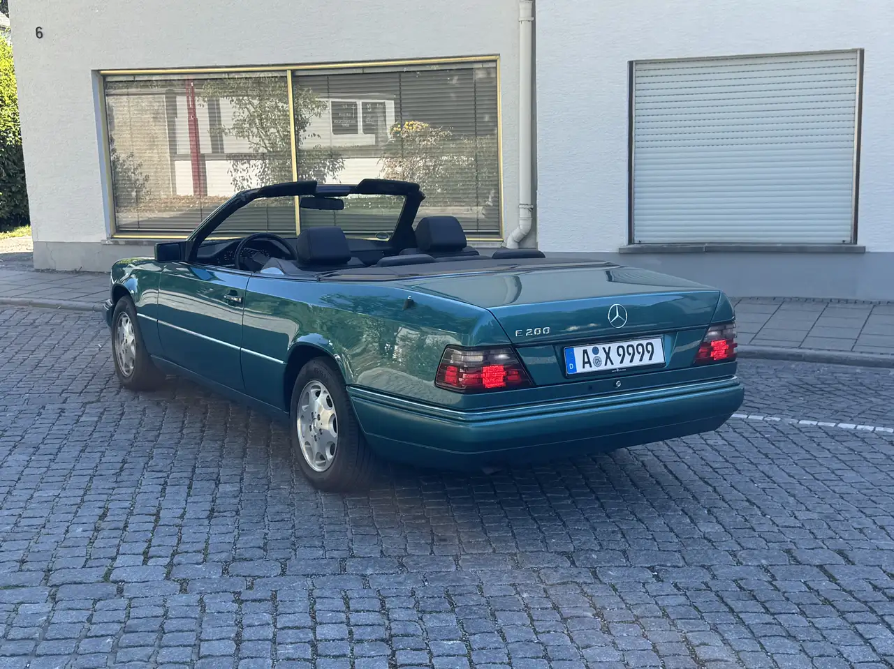 Mercedes-Benz E 200 Original 8.483 km | Erstlack | Deutsches Fahrzeug, foto 5