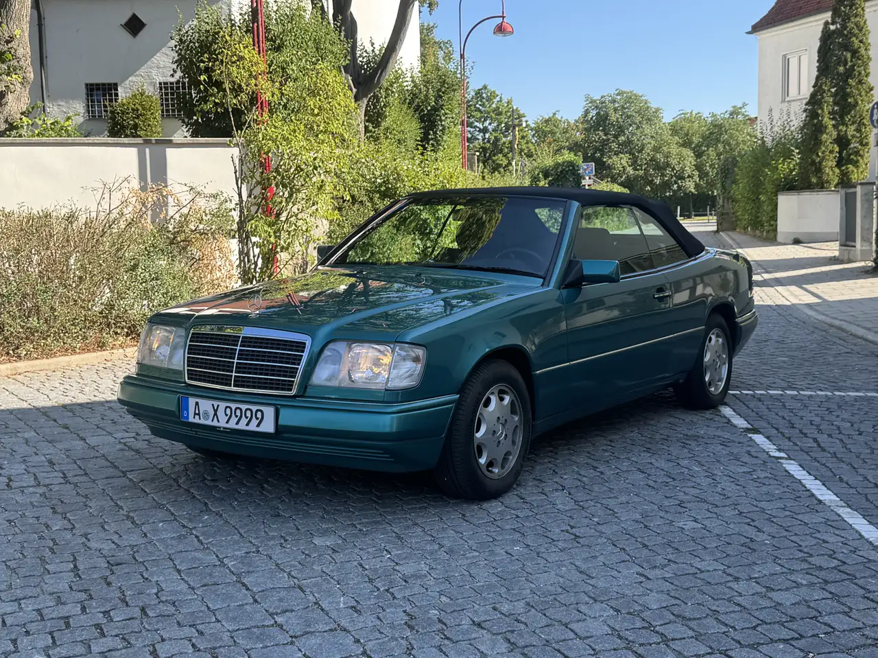 Mercedes-Benz E 200 Original 8.483 km | Erstlack | Deutsches Fahrzeug, foto 1
