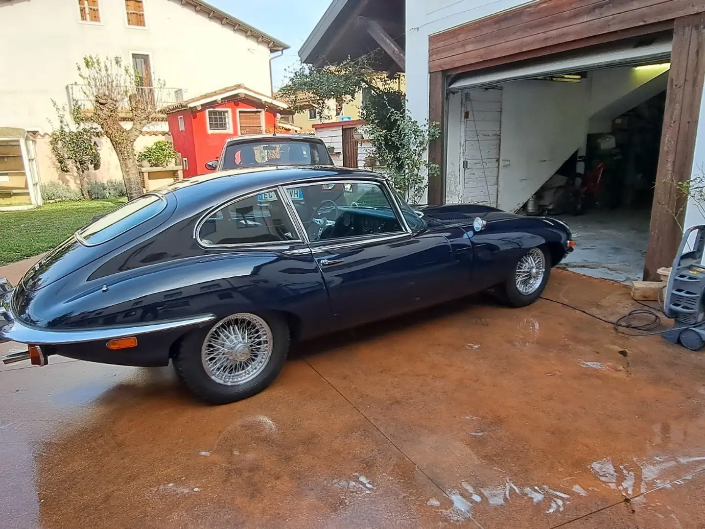 Jaguar E-Type Blauw - 1
