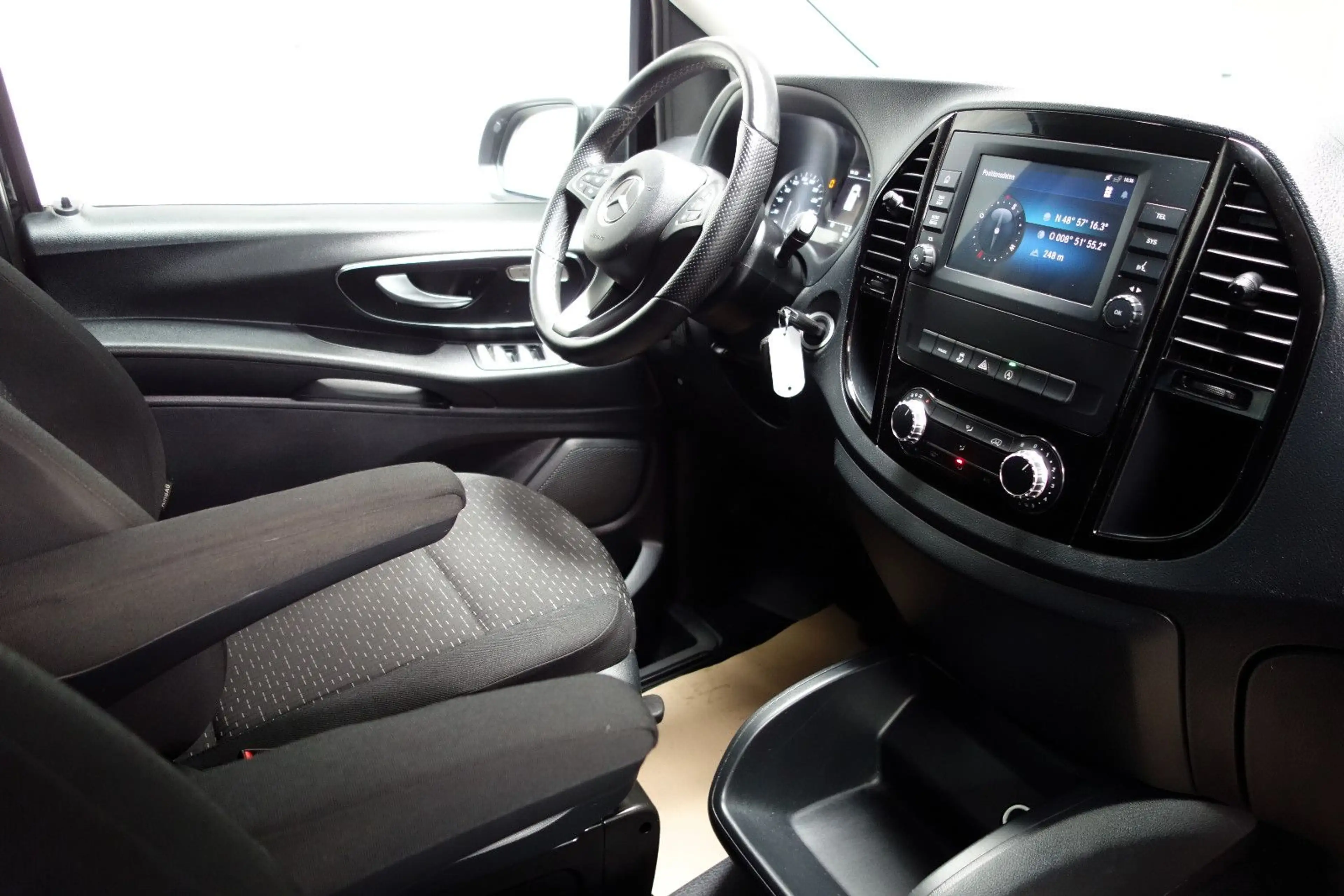 Mercedes-Benz Vito 124 CDI Tourer Edition 9G-Tronic/Klima/17-Z — photo 8