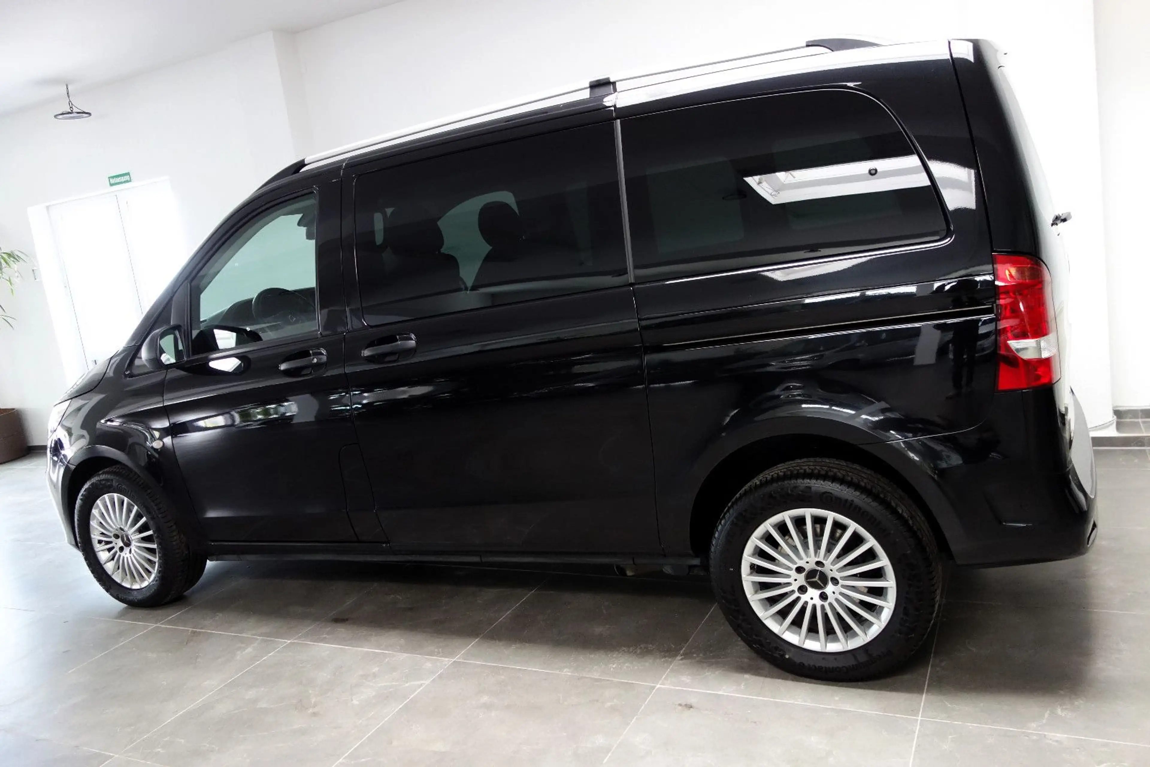 Mercedes-Benz Vito 124 CDI Tourer Edition 9G-Tronic/Klima/17-Z — photo 6